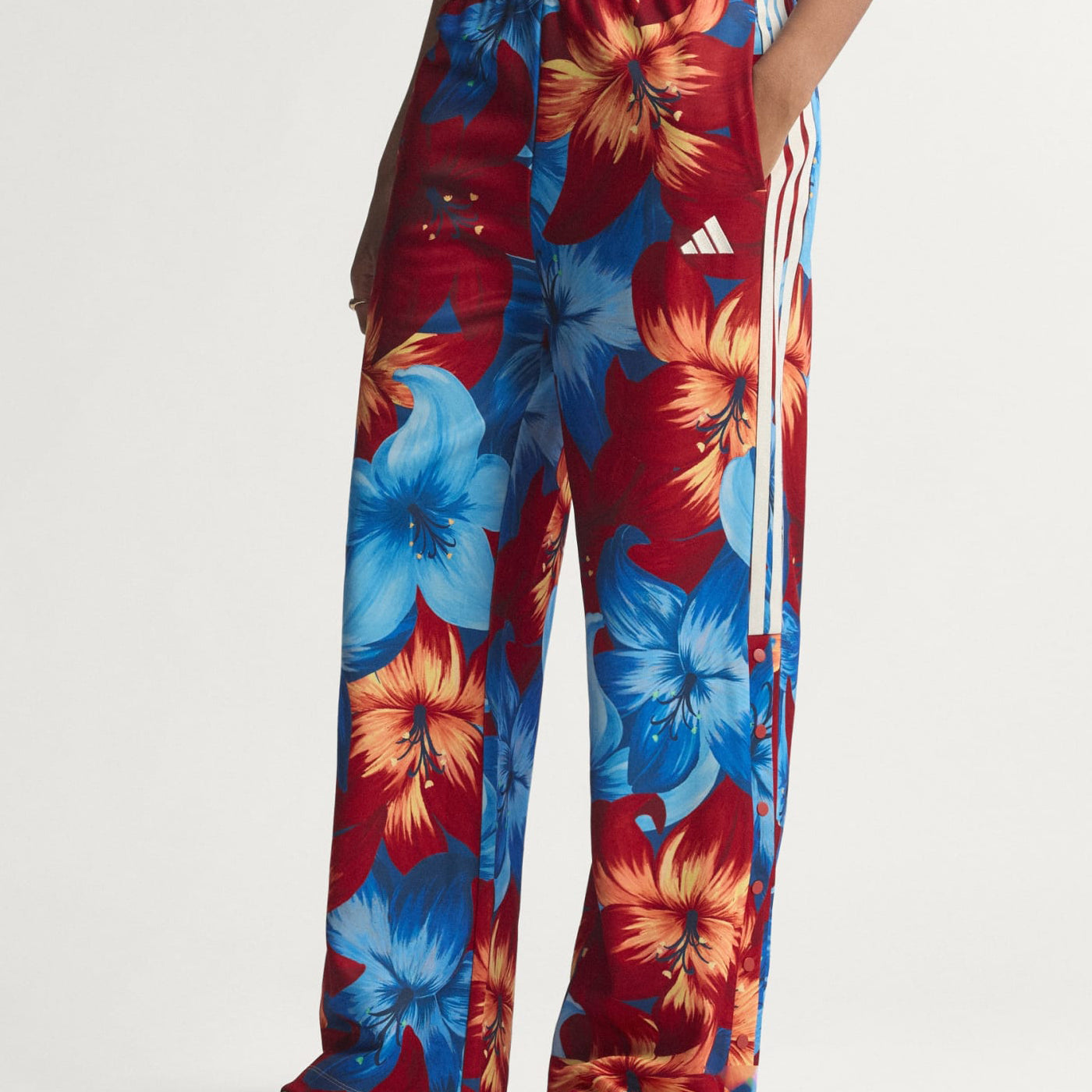 Pantalone Adidas x Farm Rio of House Tiro KD4633 Light Blue Donna