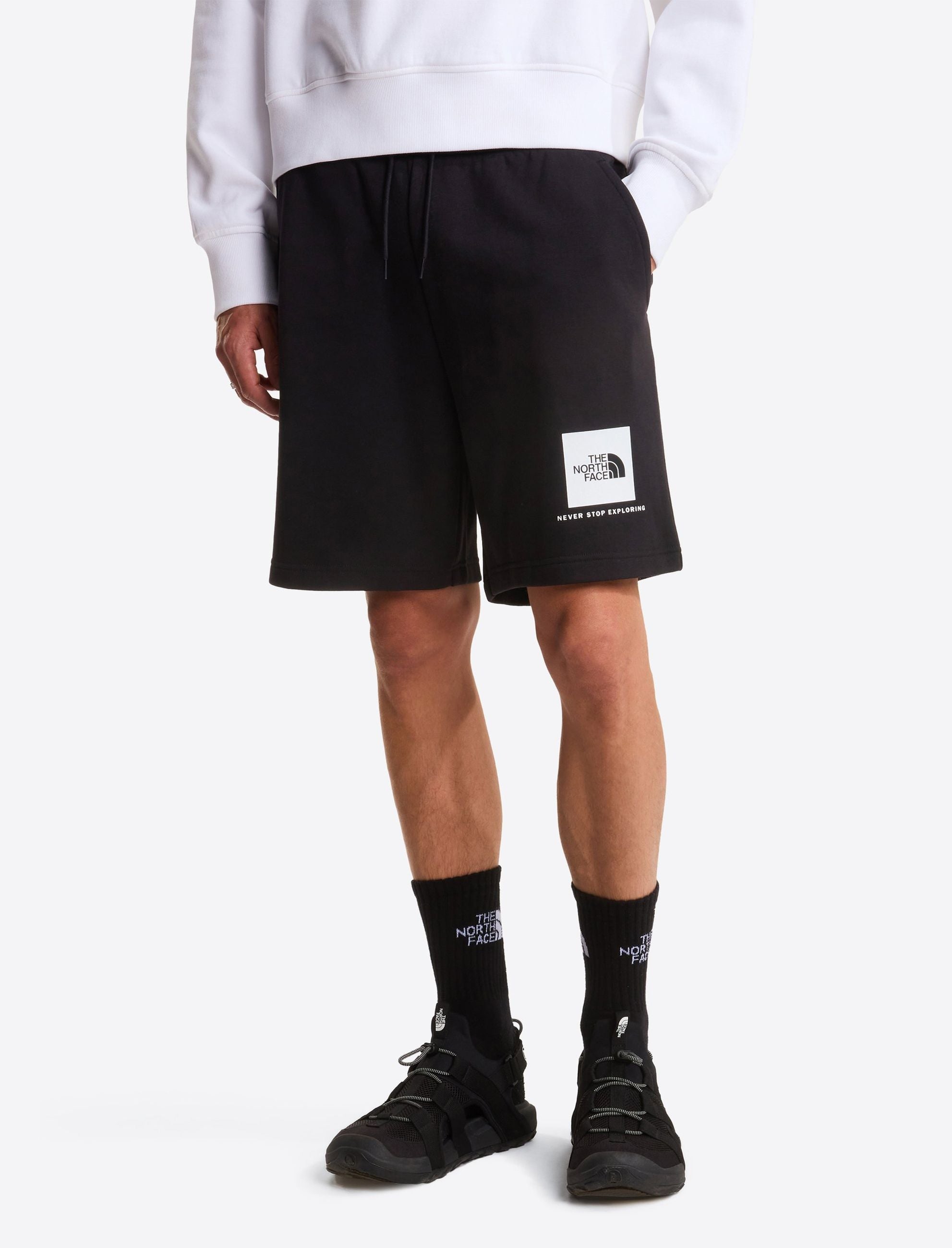 THE NORTH FACE NF0A8GQ8JK31 Shorts NSE Box Light Regular colore Nero (TNF Black)
