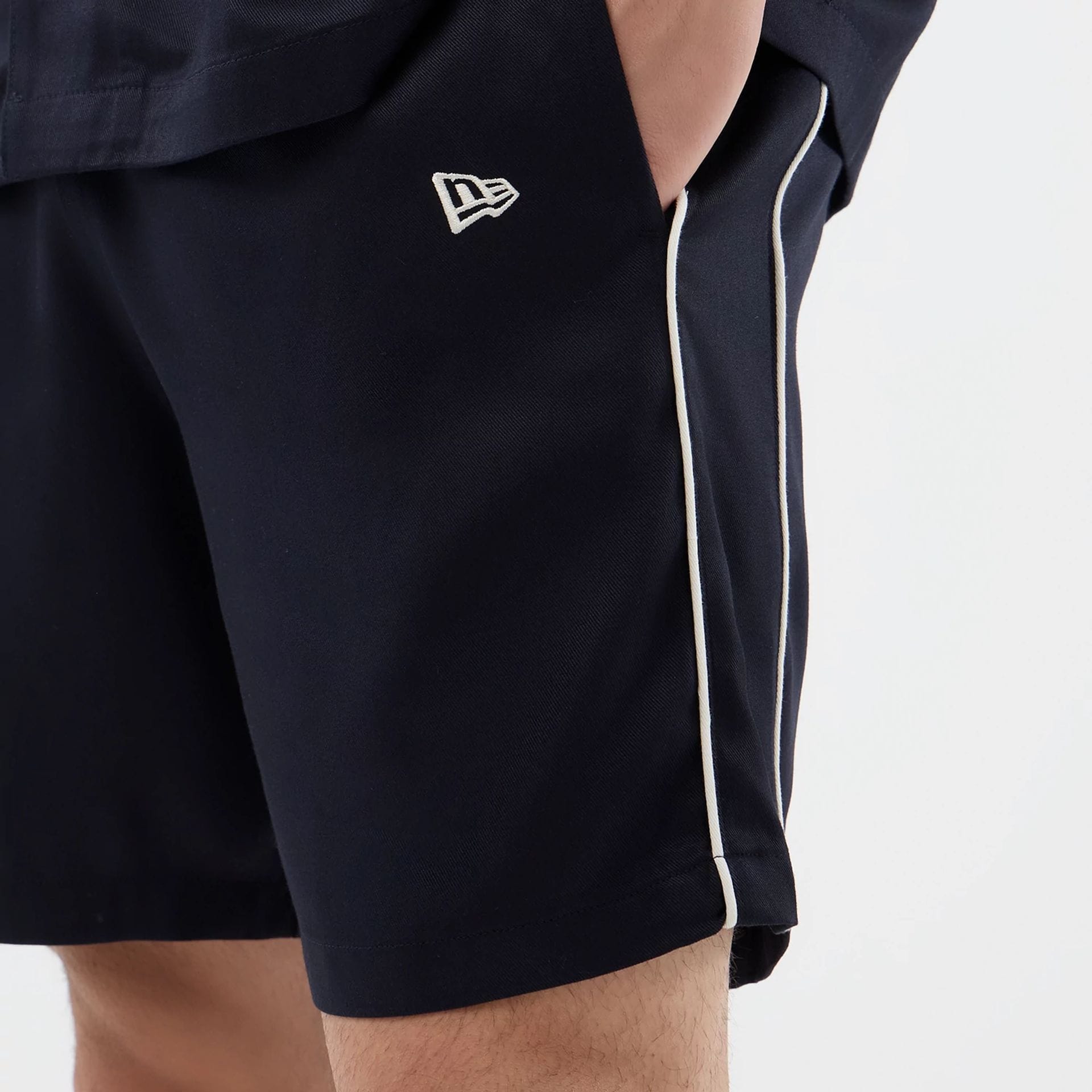 Pantaloncini New Era 60856143 uomo colore blu navy Navy (410)