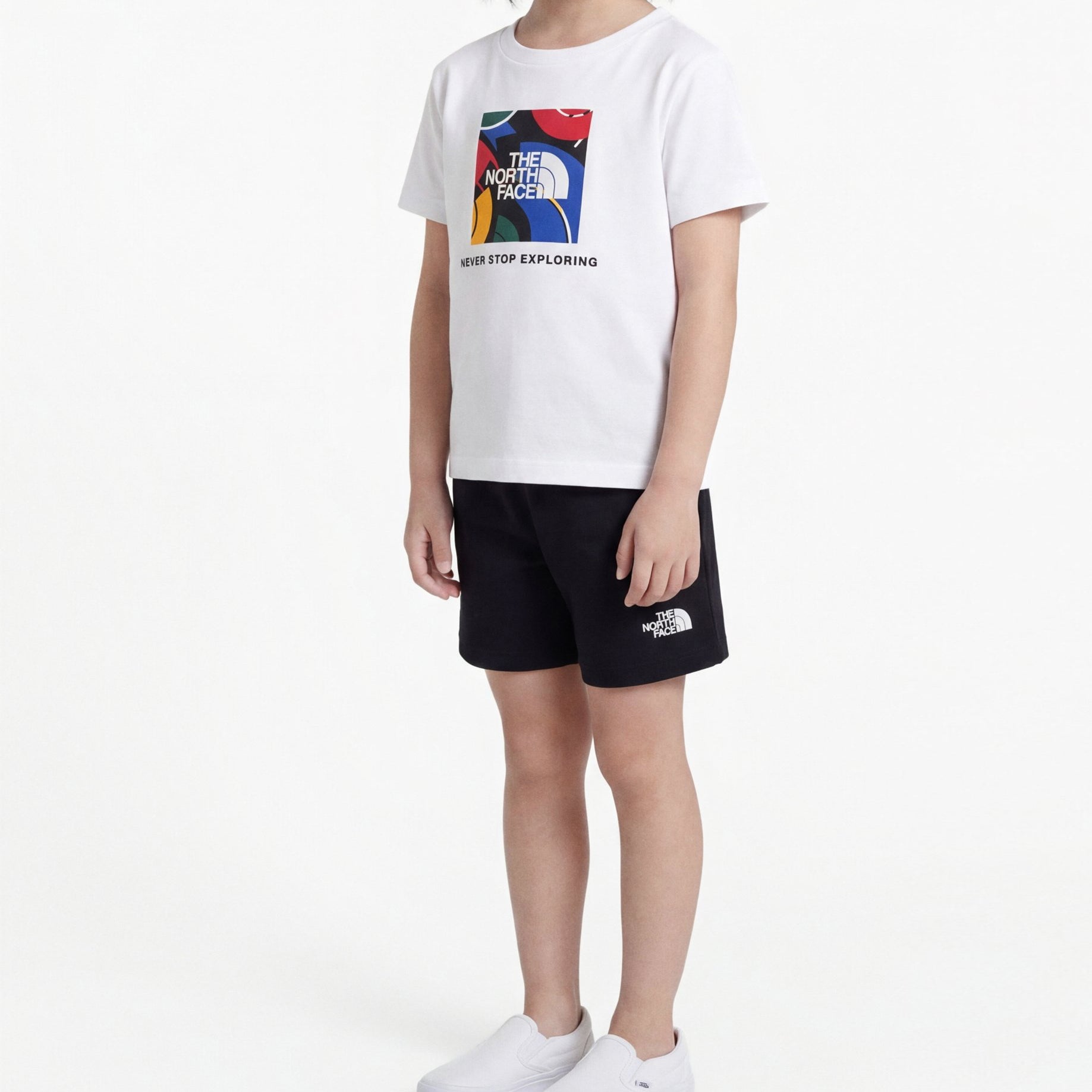 THE NORTH FACE NF0A8G1HLA91 Set T-Shirt e Shorts NSE Box Play Regular colore Bianco/Nero (TNF White/TNF Black)