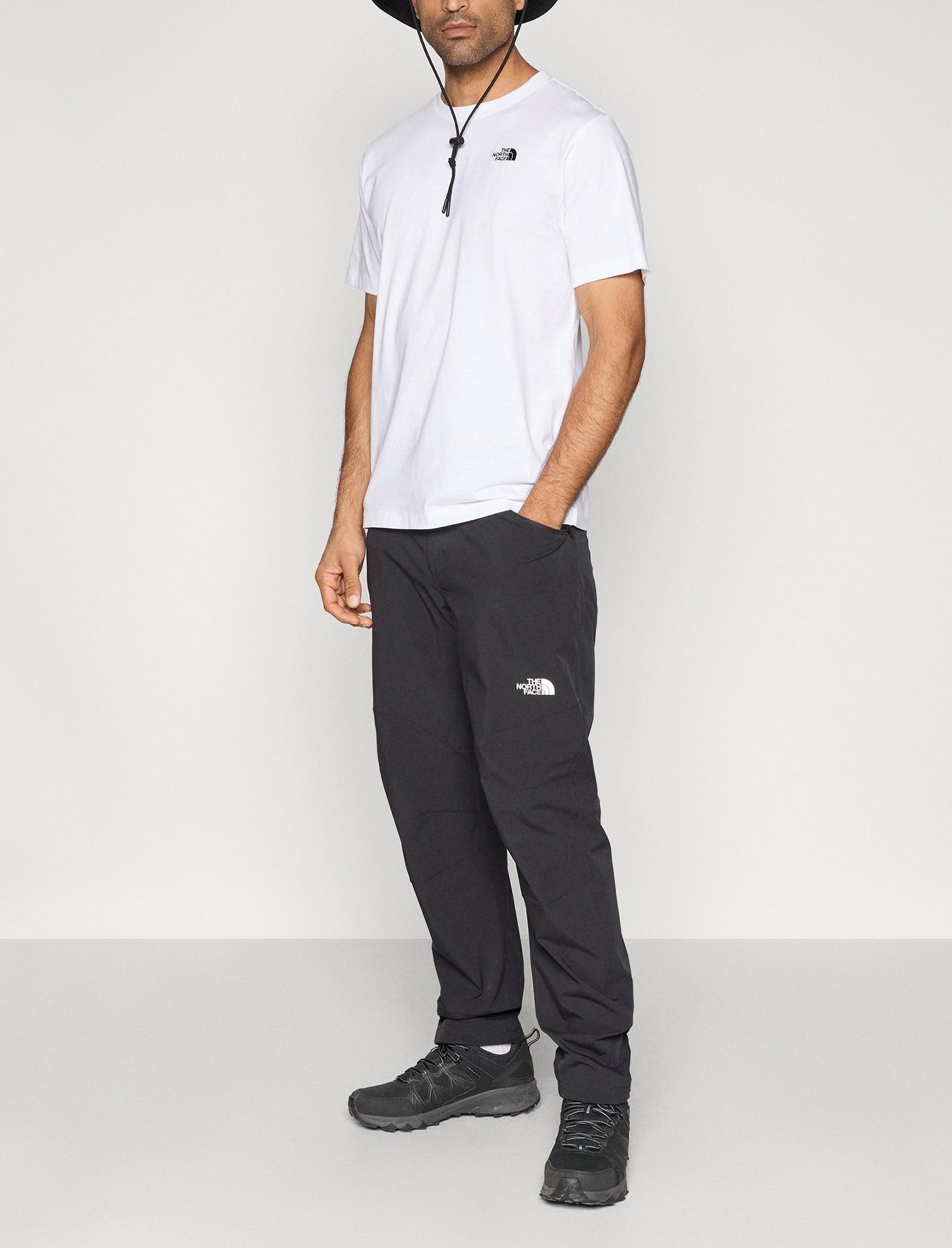 THE NORTH FACE NF0A8CZ2FN41 T-Shirt Evolution Simple Dome Regular colore Bianco (TNF White)