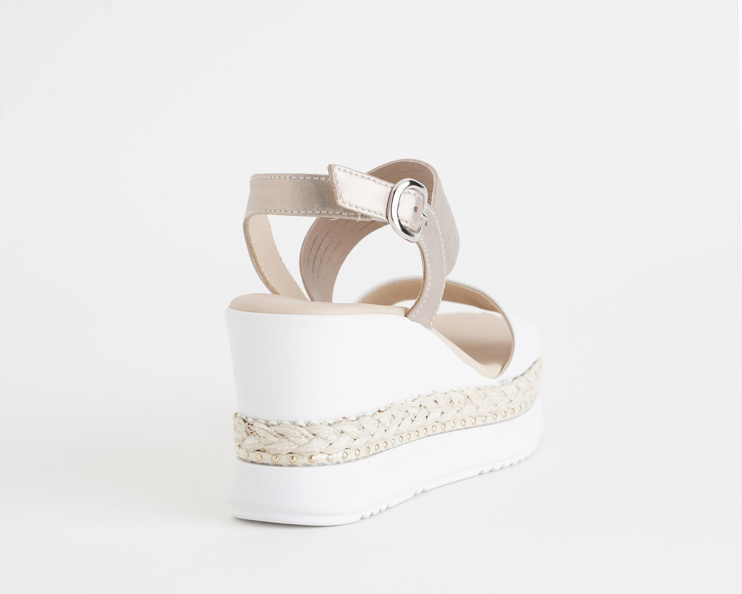 E616010D NERO GIARDINI Bianco