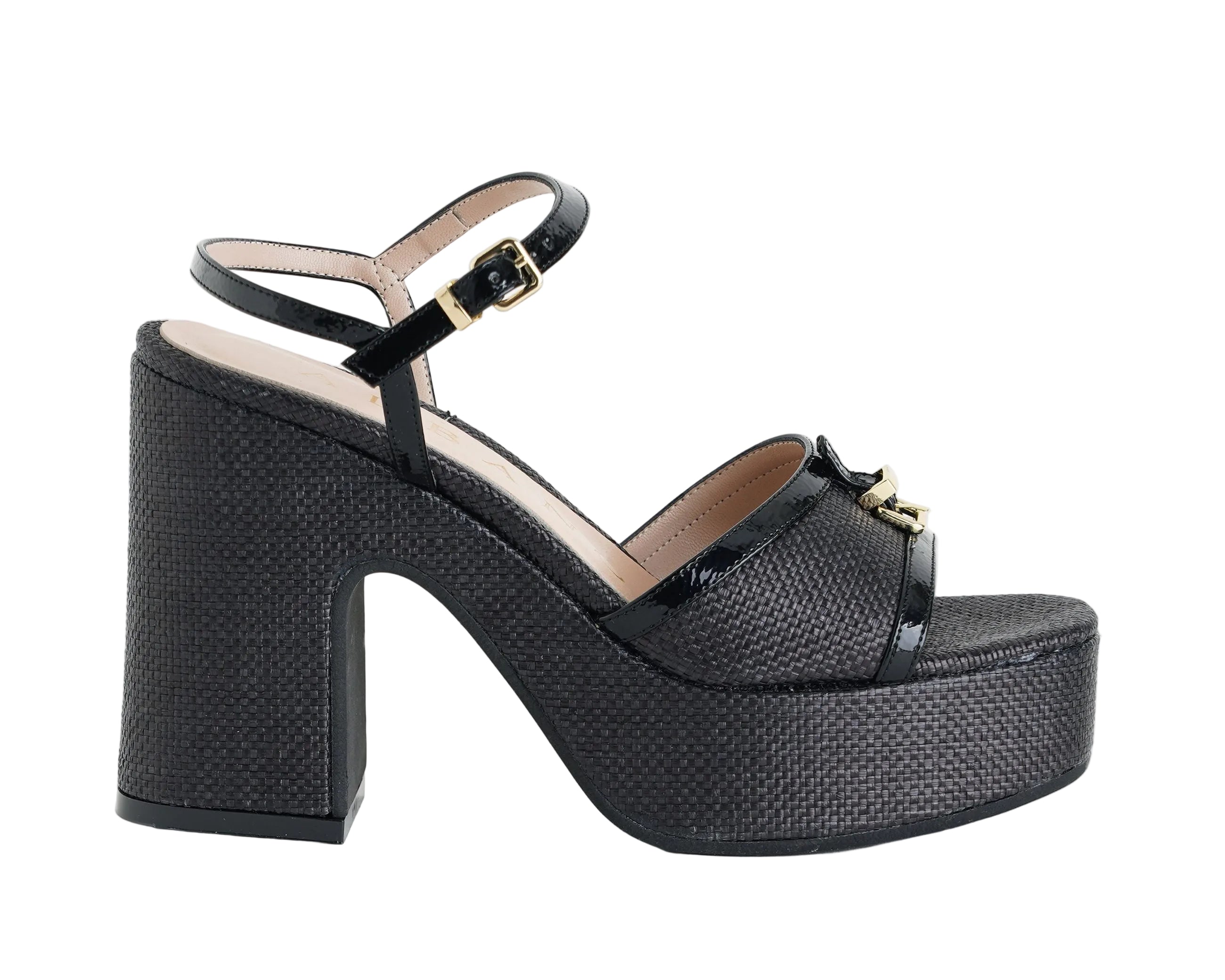 Sandalo con plateau Albano 5574 nero da donna, tomaia in rafia e cinturino regolabile, plateau 3 cm