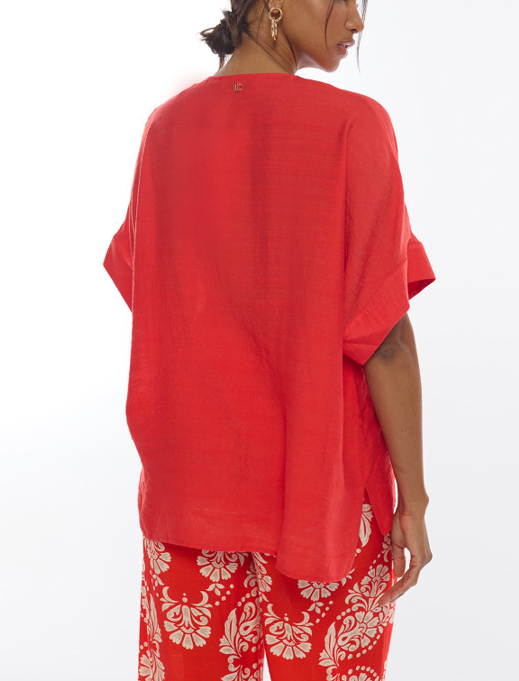 Blusa manica corta con scollo a V Lola Casademunt LS2615092 Rosso