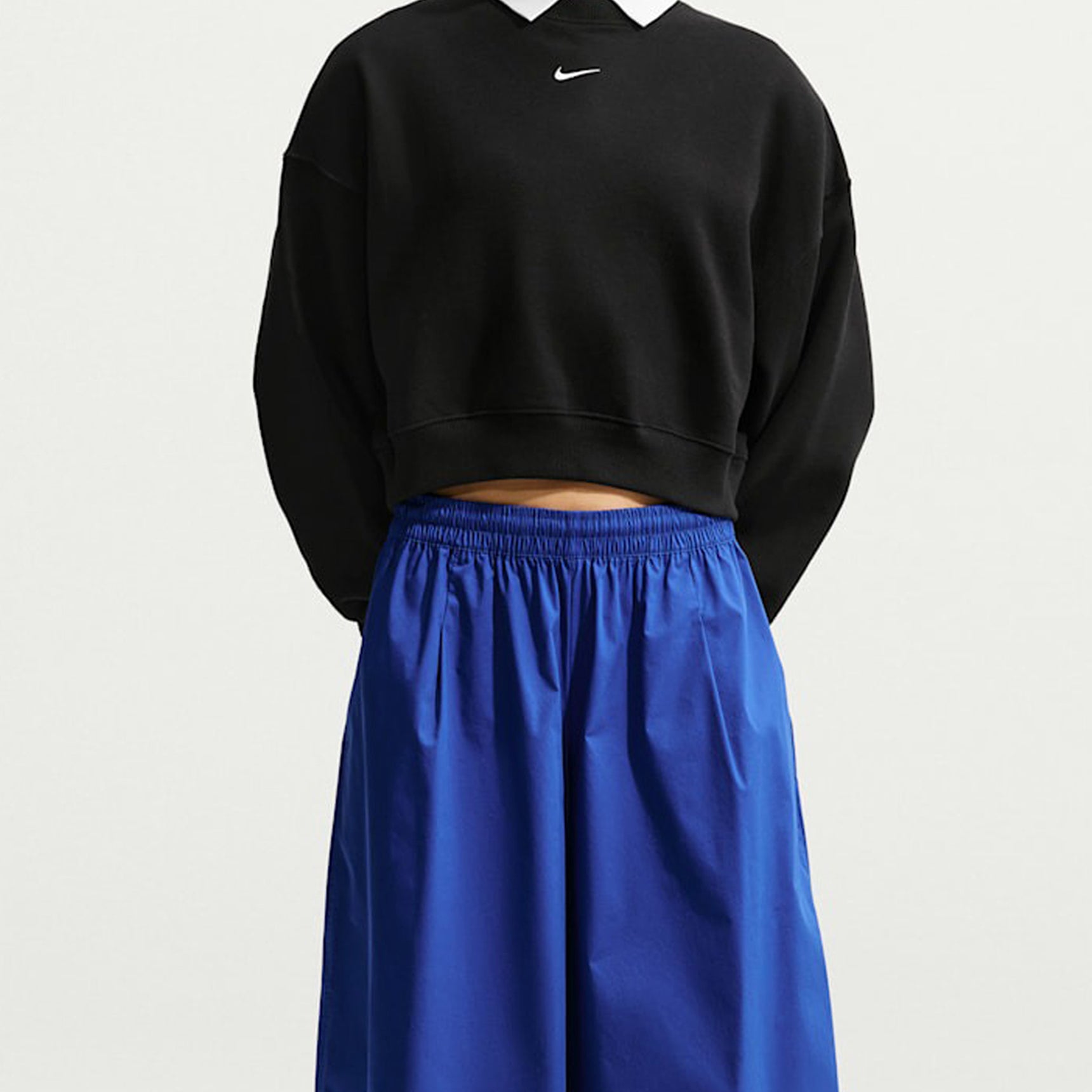 Felpa girocollo corta oversize Nike Studio IM8497-001 Total Black/(Sail)