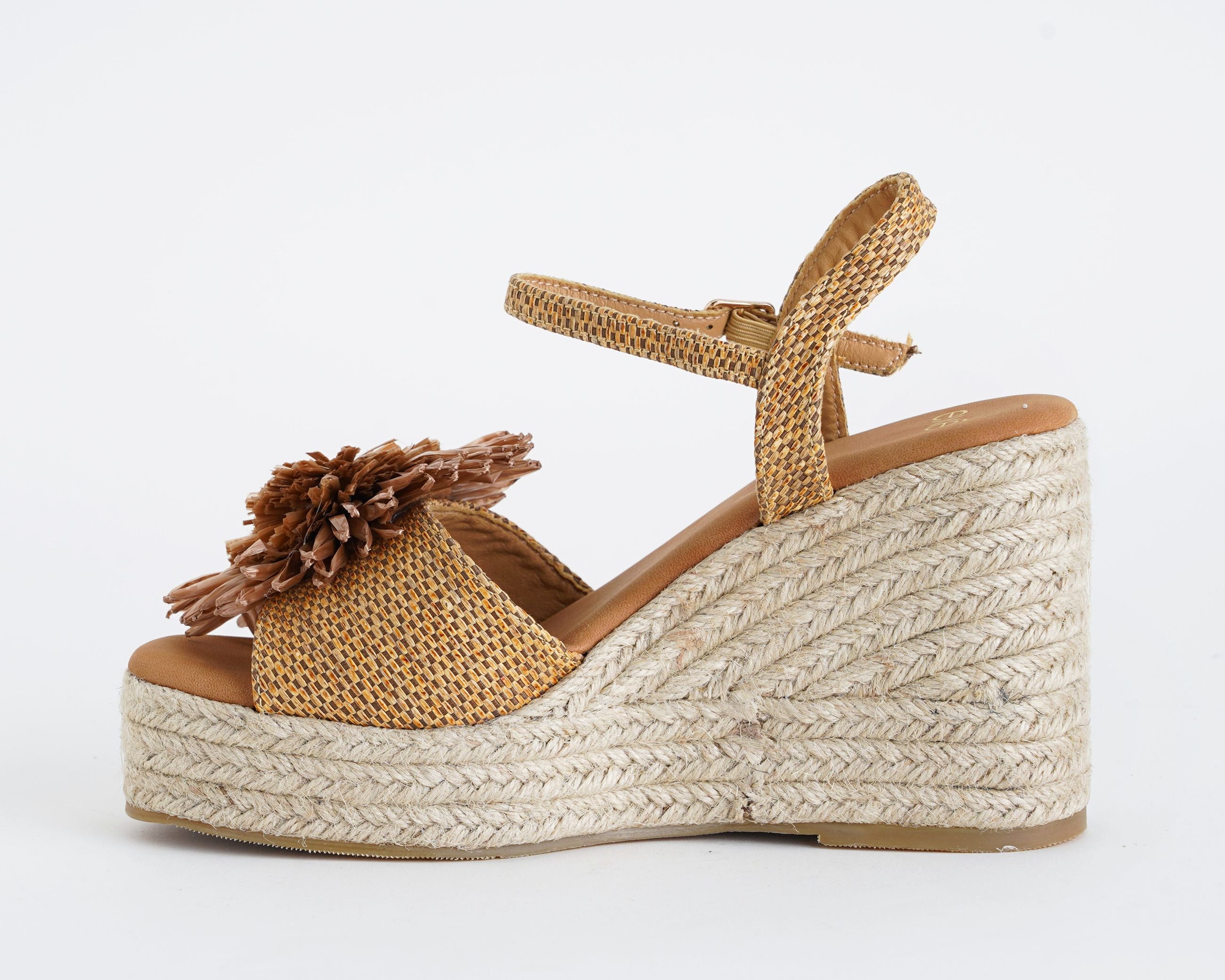 Sandalo donna EXE 2025086-L17 Taupe in raffia con zeppa in corda 95 mm