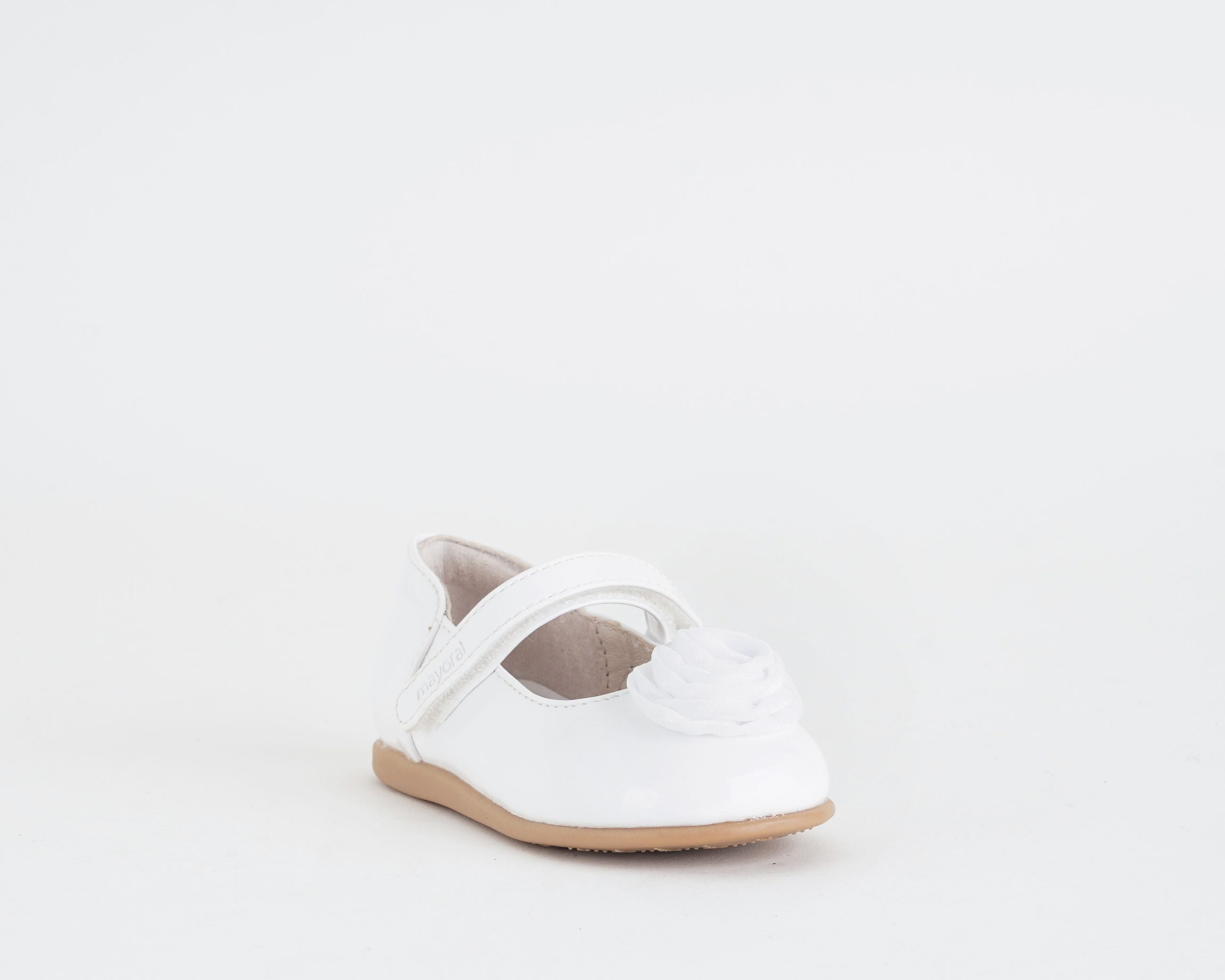 Ballerina in vernice bianca con fiore Mayoral 41731 bambina