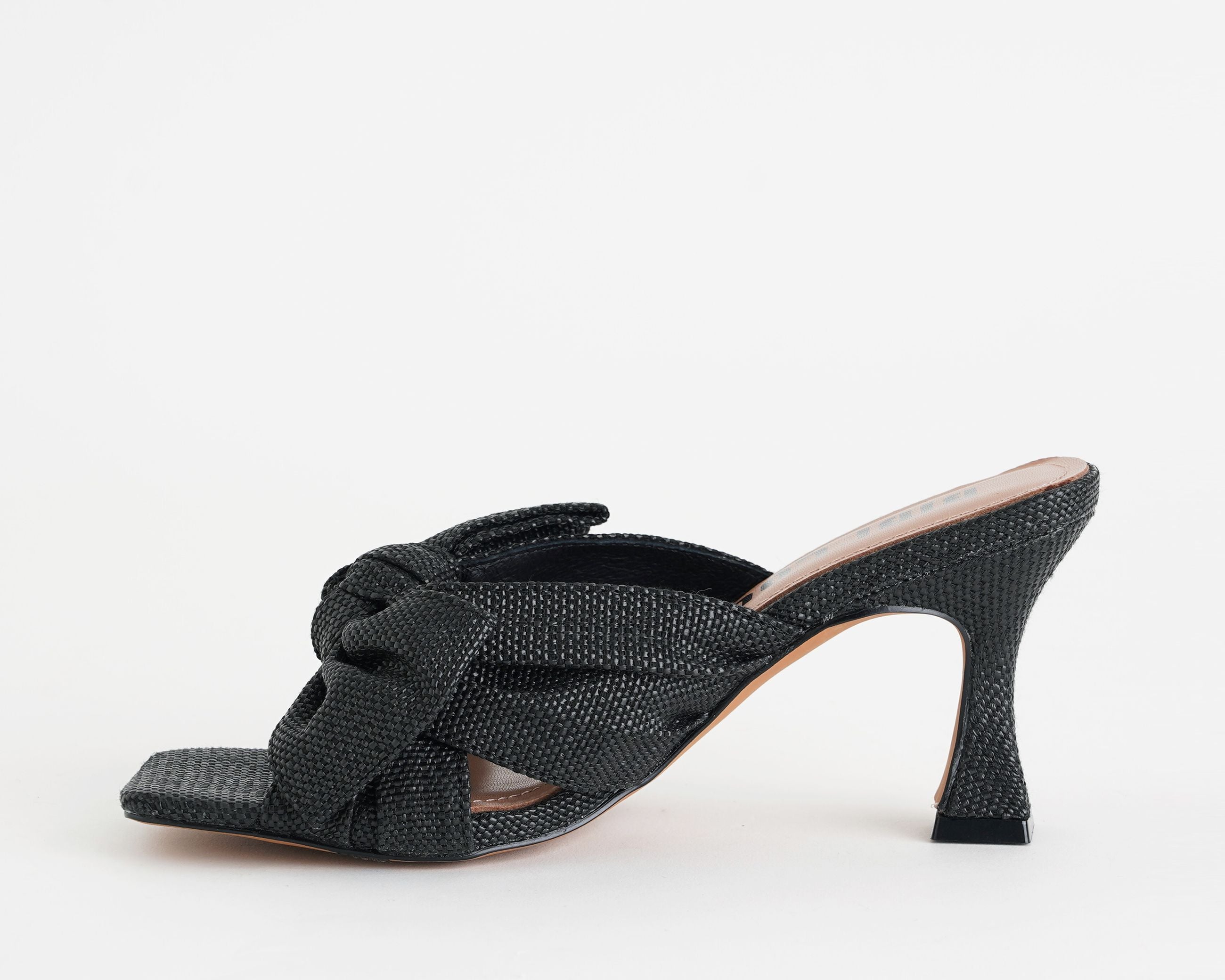 Sandalo con tacco Bibi Lou Karsie 885Z69HG nero da donna, tomaia in rafia con nodo, slip-on, tacco 7 cm