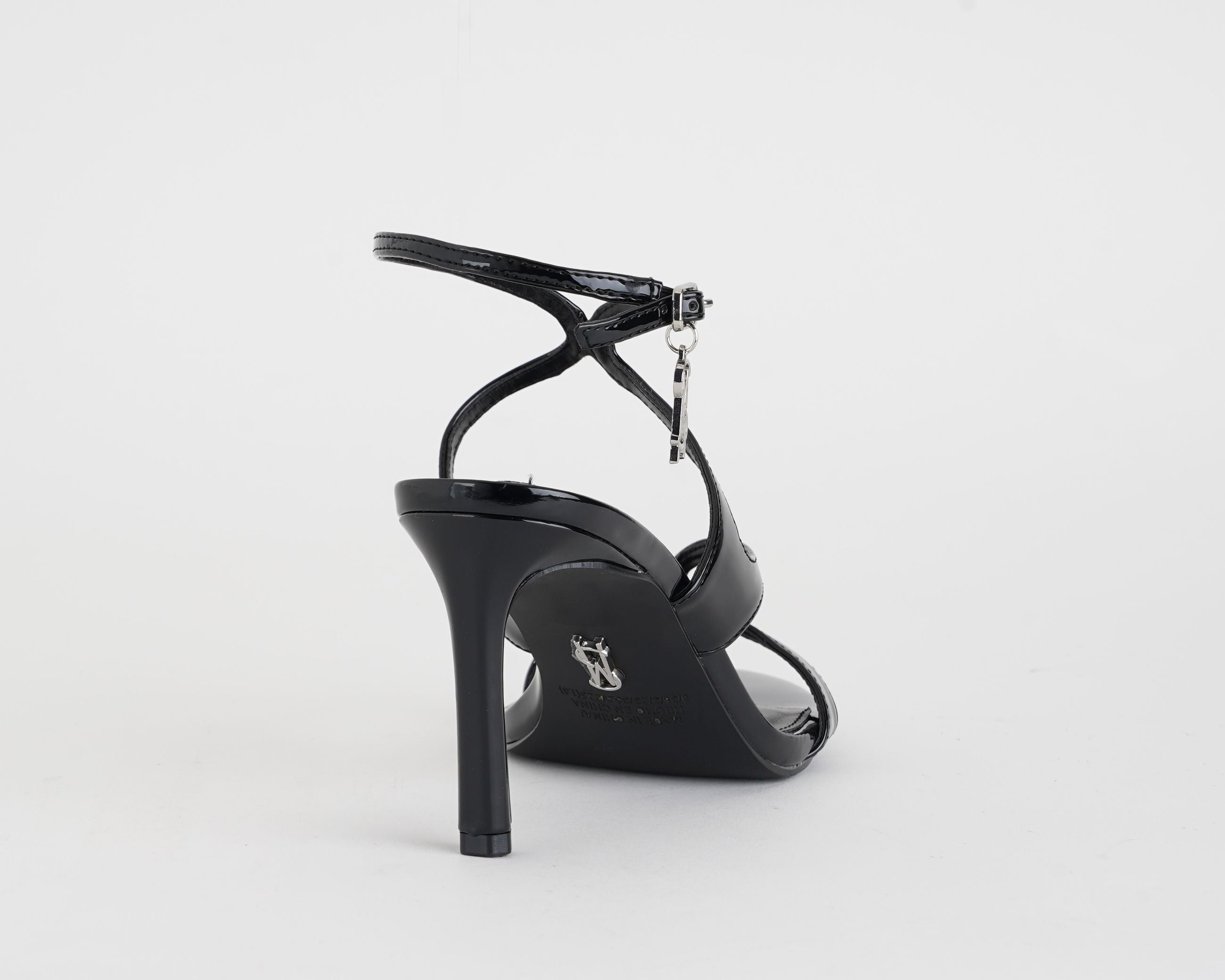 Sandalo Gracia Steve Madden Blk Patent – vista posteriore