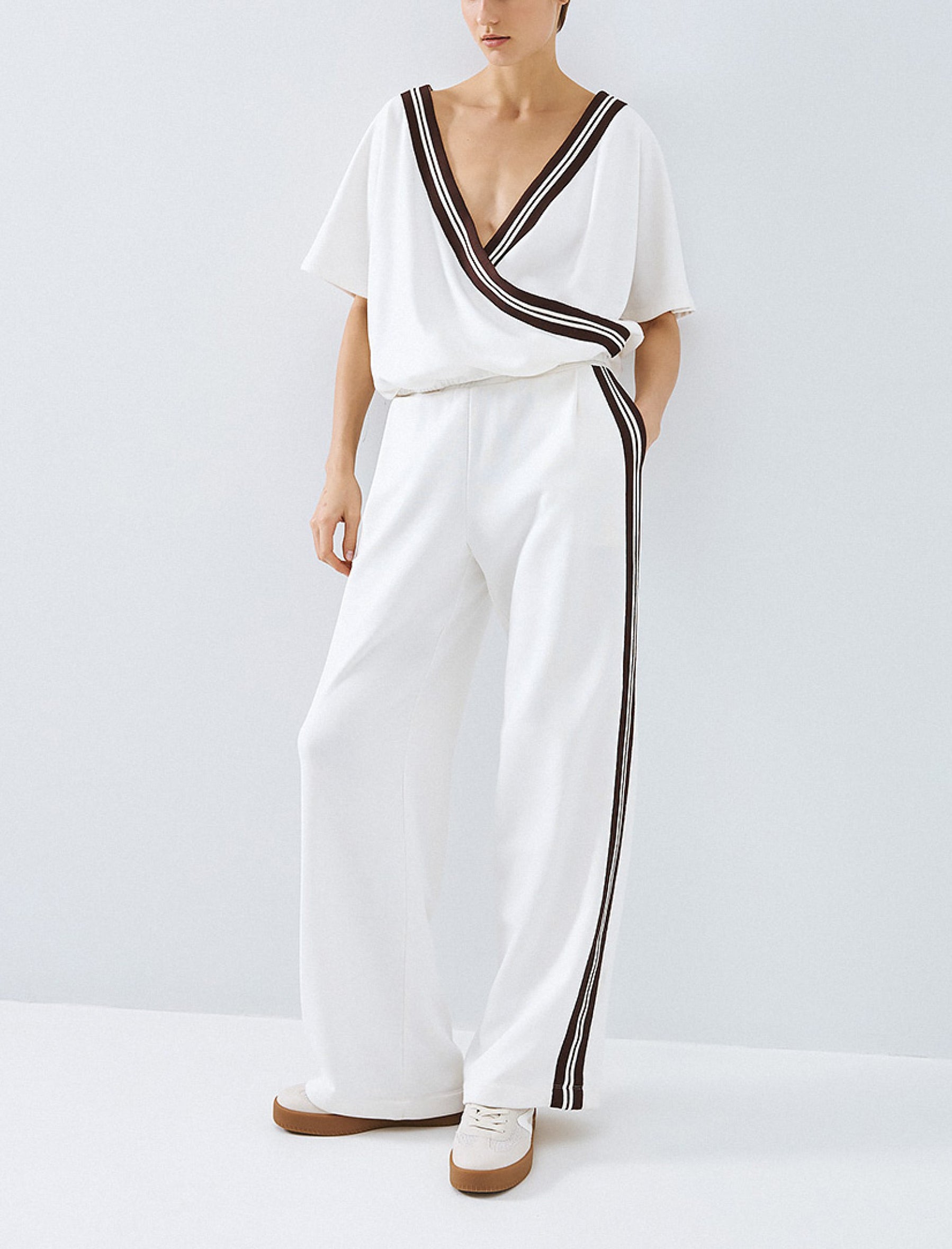 Maglia con scollo e dettagli a righe Access Fashion 63-5045-766 Bianco