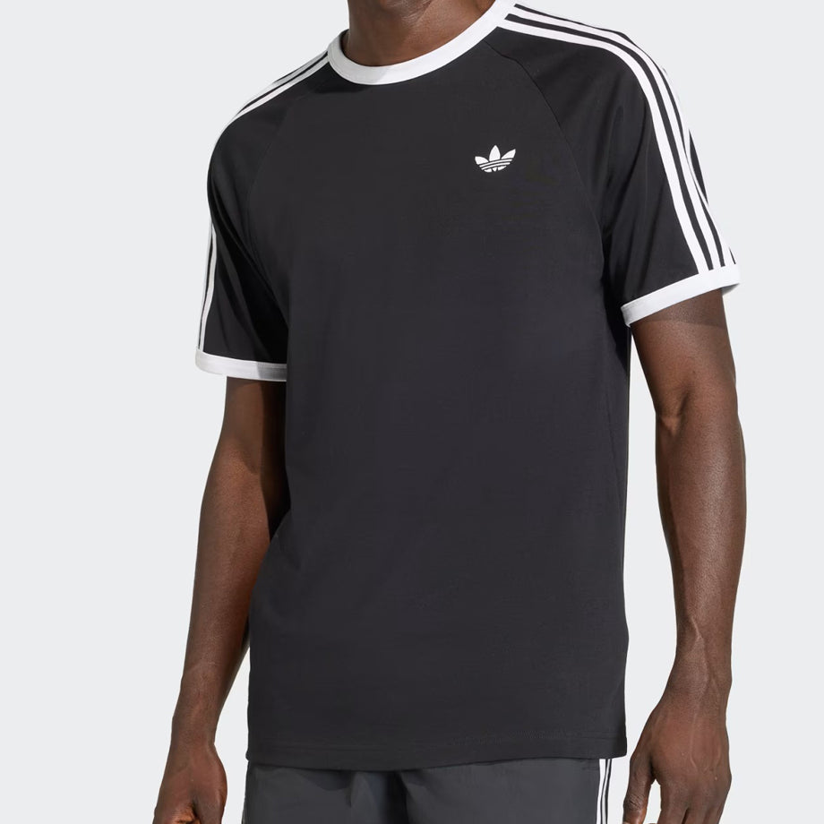 Adidas T-Shirt 3 Stripes KE3538 Nero – t-shirt uomo indossata, vista frontale