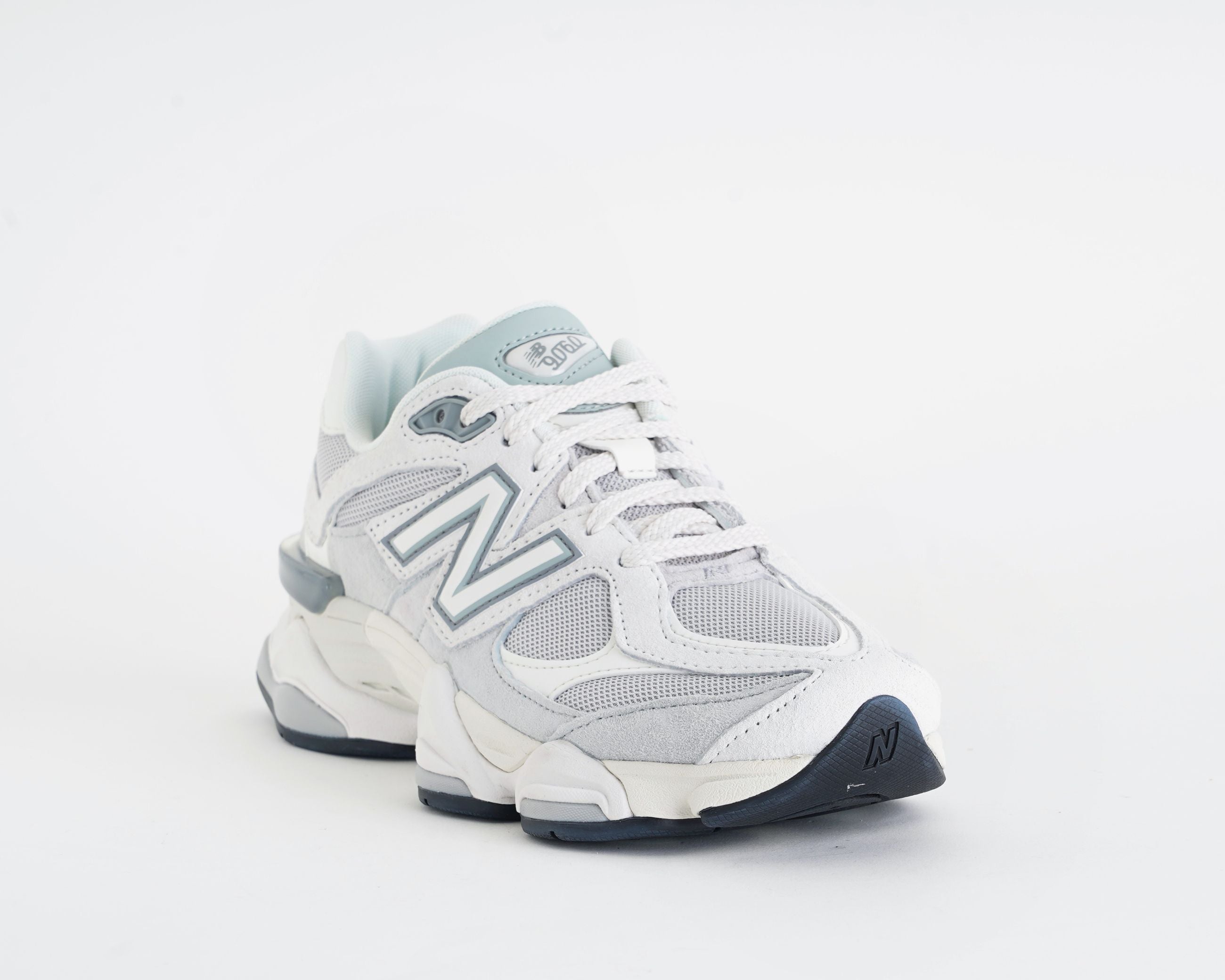 Sneakers New Balance 9060 U90602FM Uomo Beige – tomaia mesh e suede, intersuola ABZORB