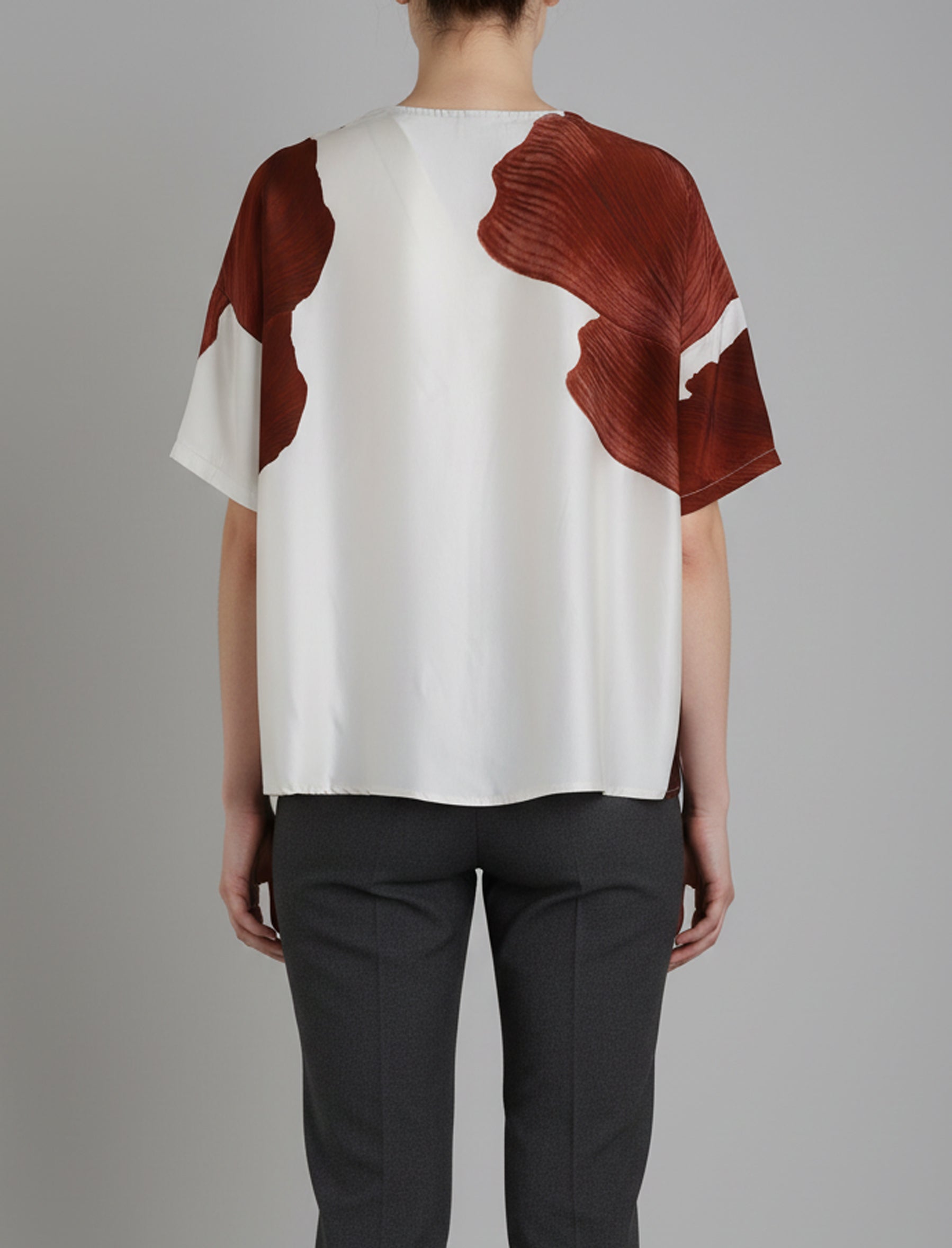 Blusa Anonyme Leaf A76SB087 Brick