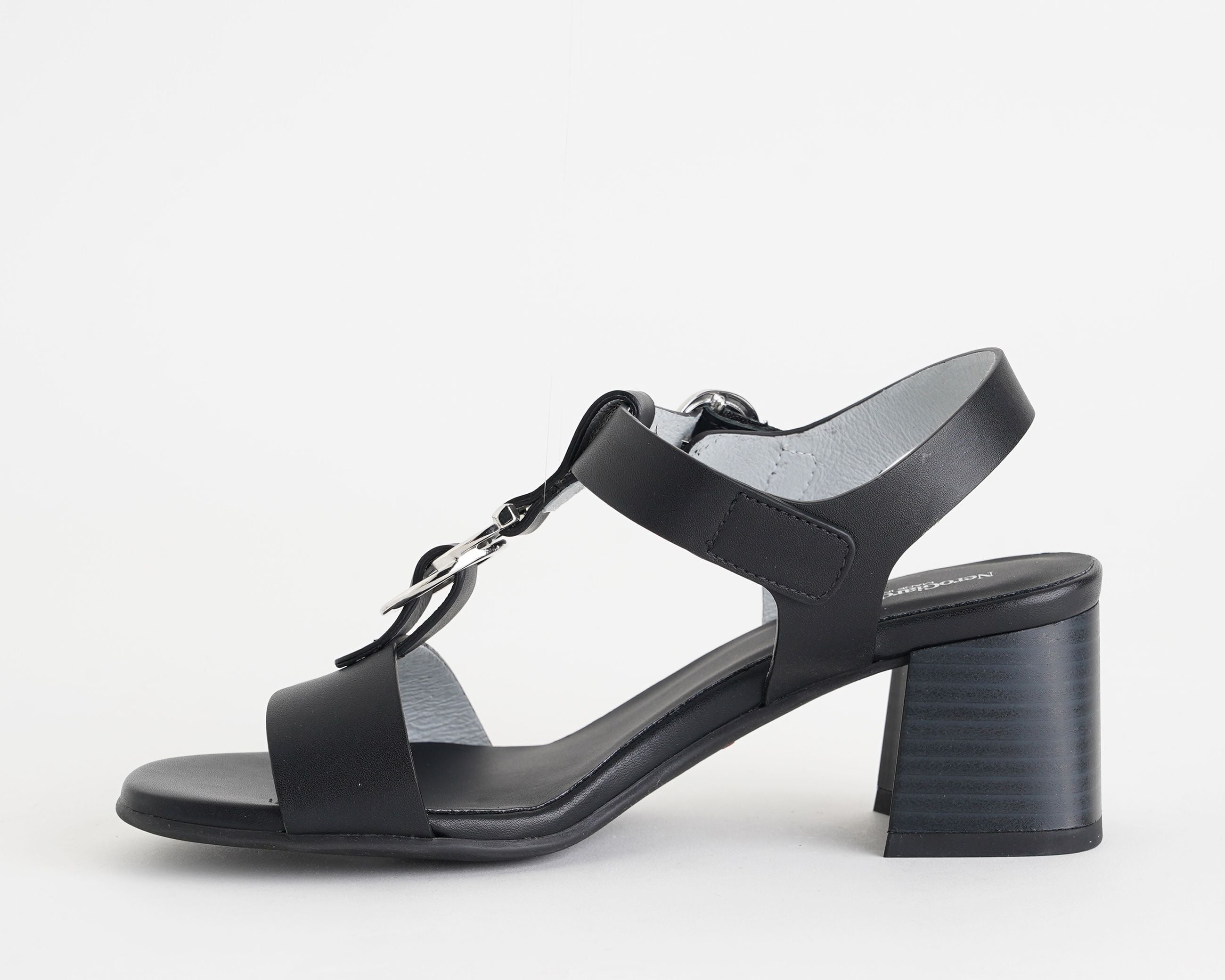 E615870D NERO GIARDINI Nero