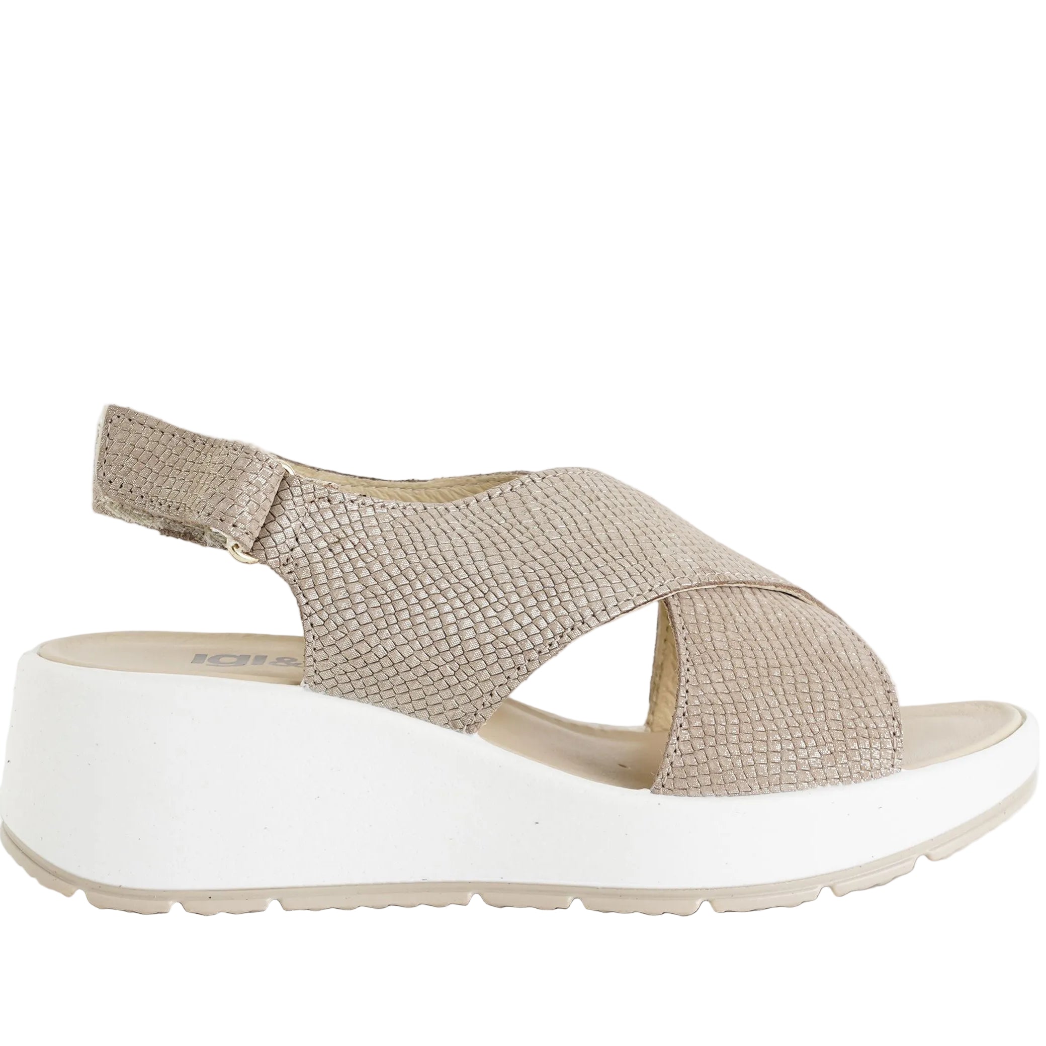 Sandalo con zeppa IGI&CO 1163411 champagne da donna, tomaia in pelle e cinturino con strappo, zeppa 50