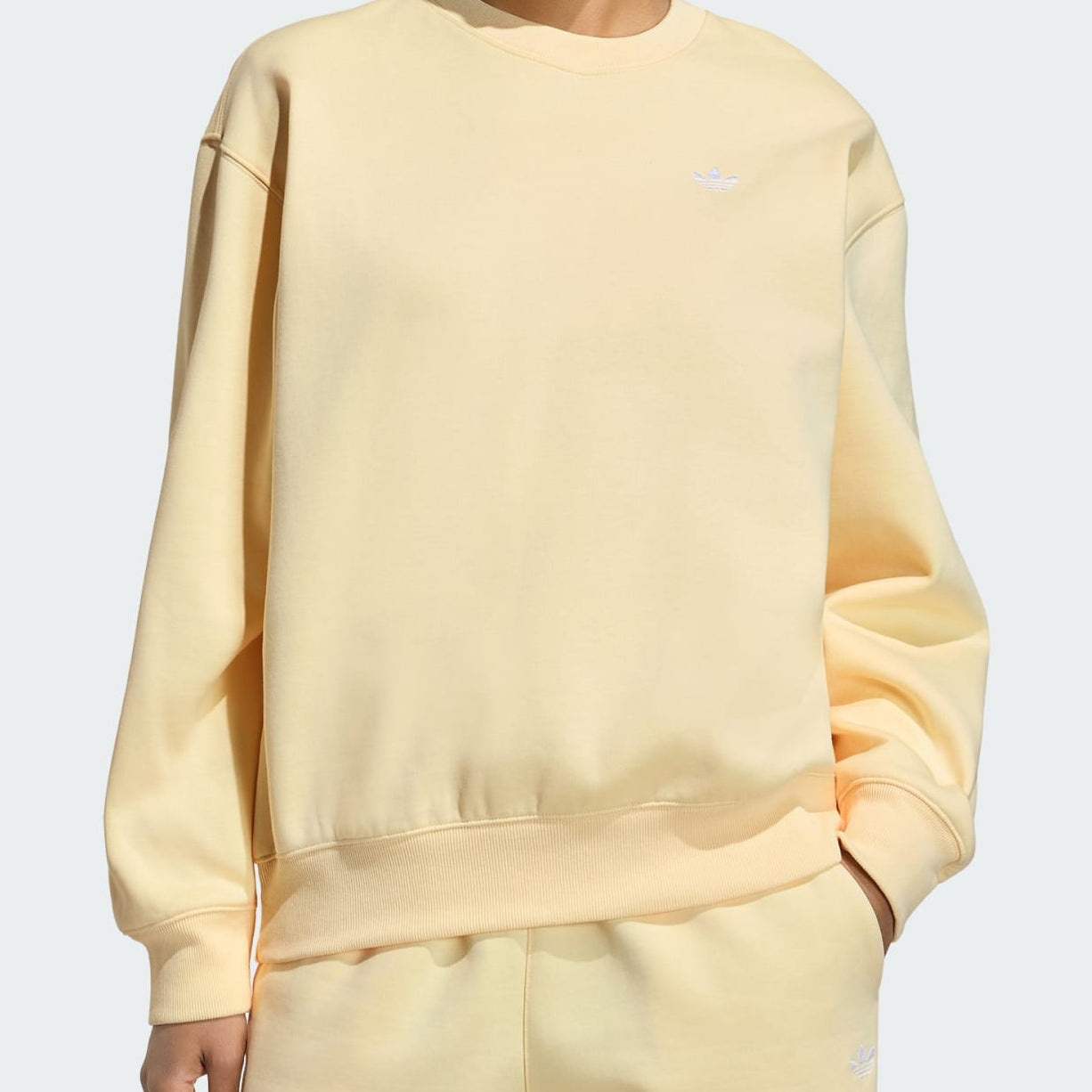 Felpa girocollo Adidas Essentials KT2277 Vaniglia Donna