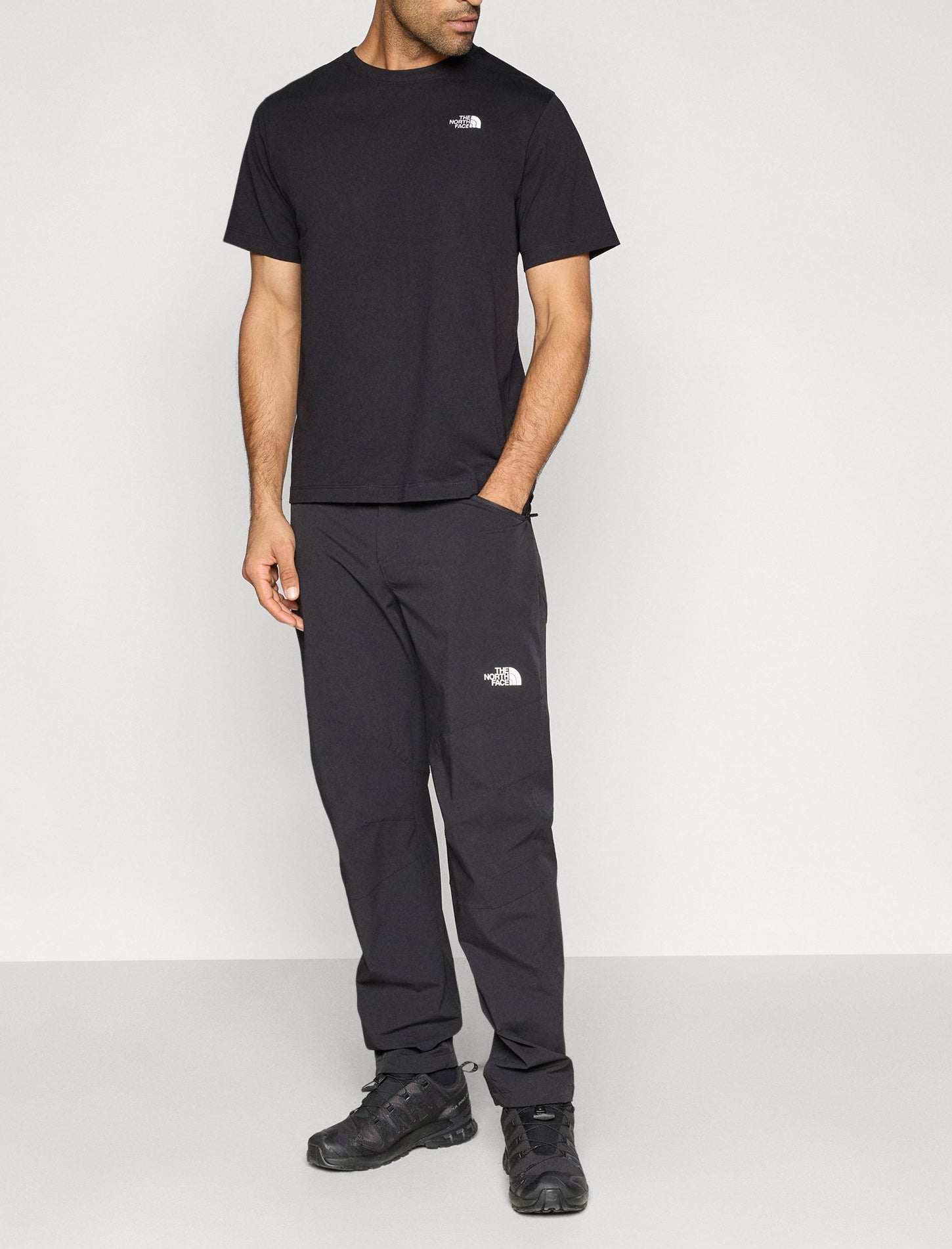 THE NORTH FACE NF0A8CZ2JK31 T-Shirt Evolution Simple Dome Regular colore Nero (TNF Black)