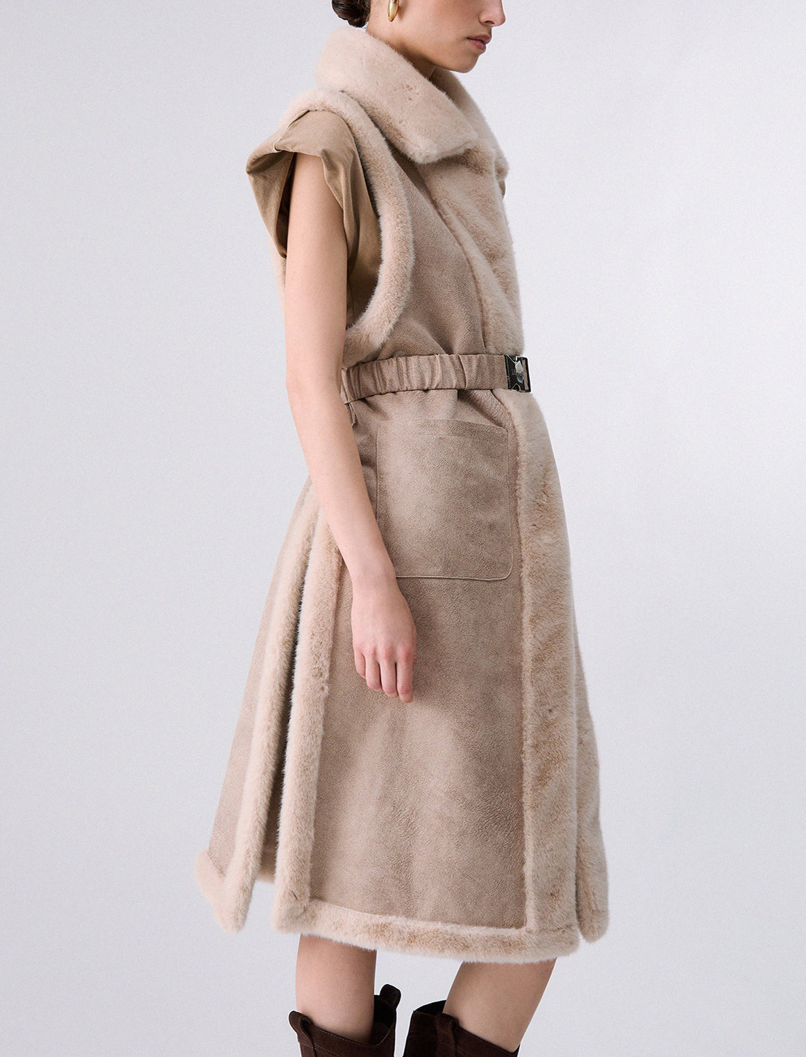 Gilet in montone sintetico Liu Jo 2F6050 T0300 Burro