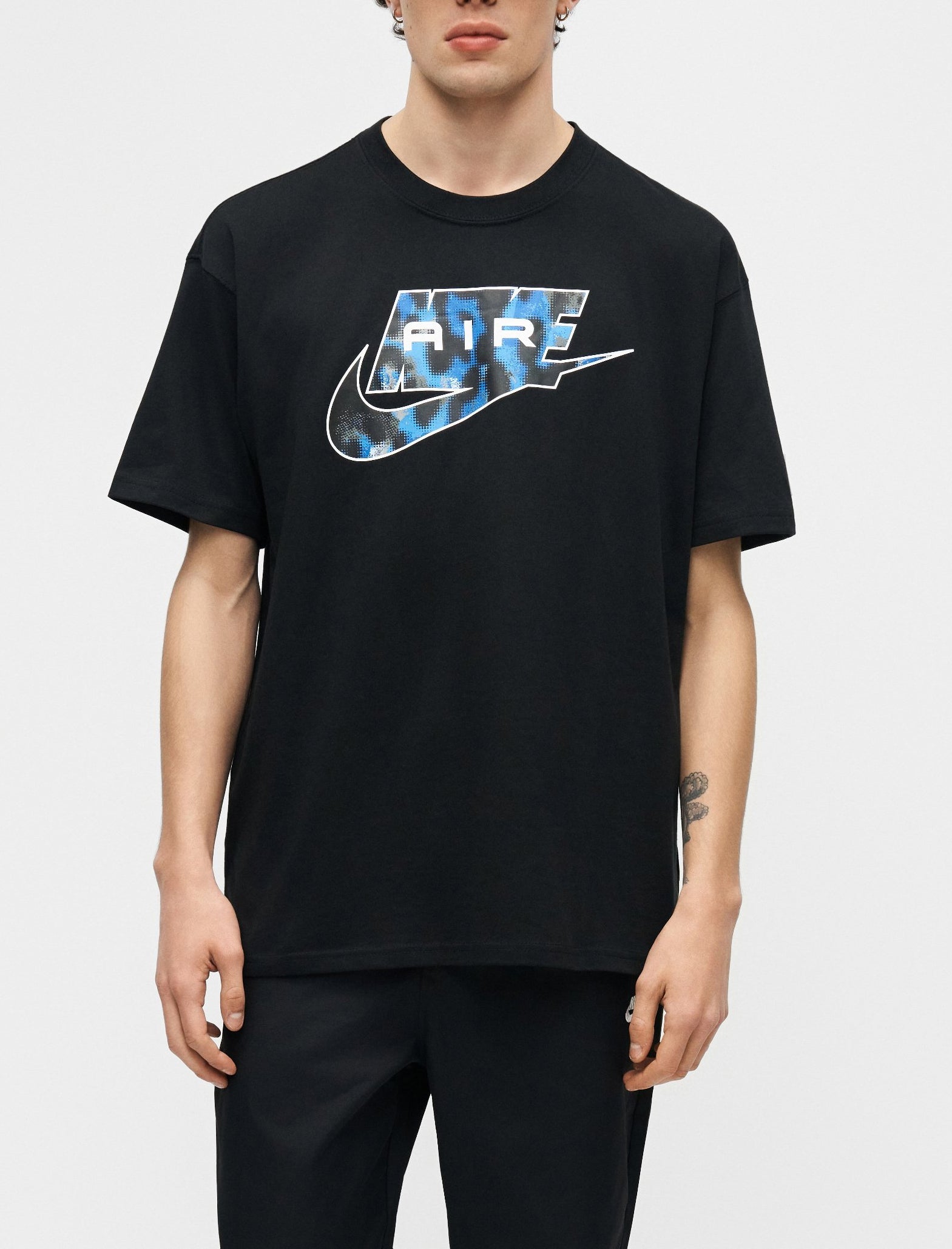 T-Shirt Nike Air MX IR4974-010 Uomo Black | Manfrellotti
