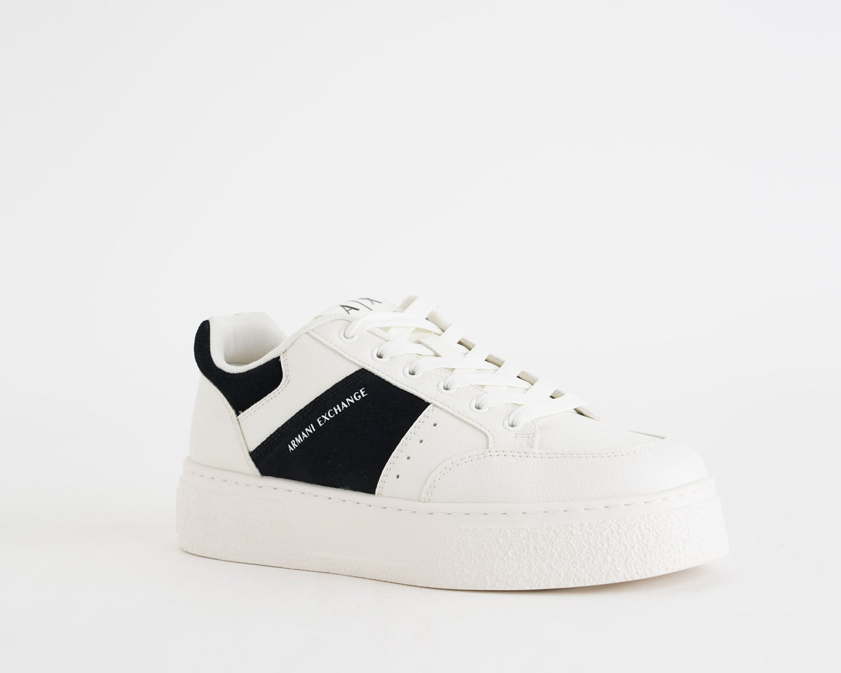 Sneakers Armani Exchange XM002627AF17540 Off White/Black