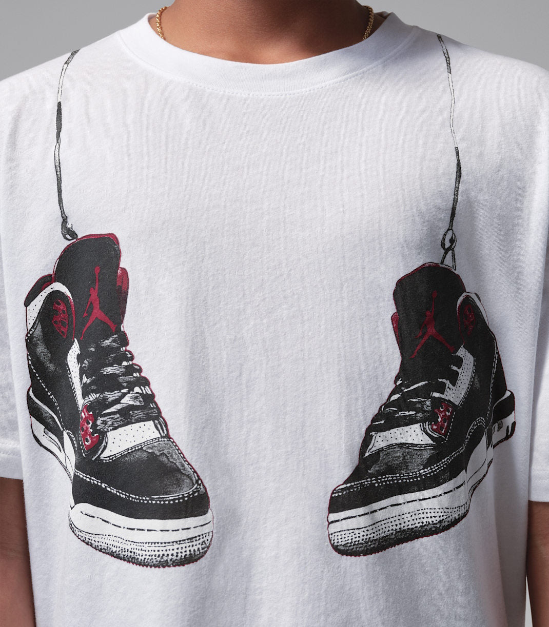 Jordan Hanging AJ3 T-Shirt White 95F483-001 – T-shirt bambino unisex grafica Air Jordan 3