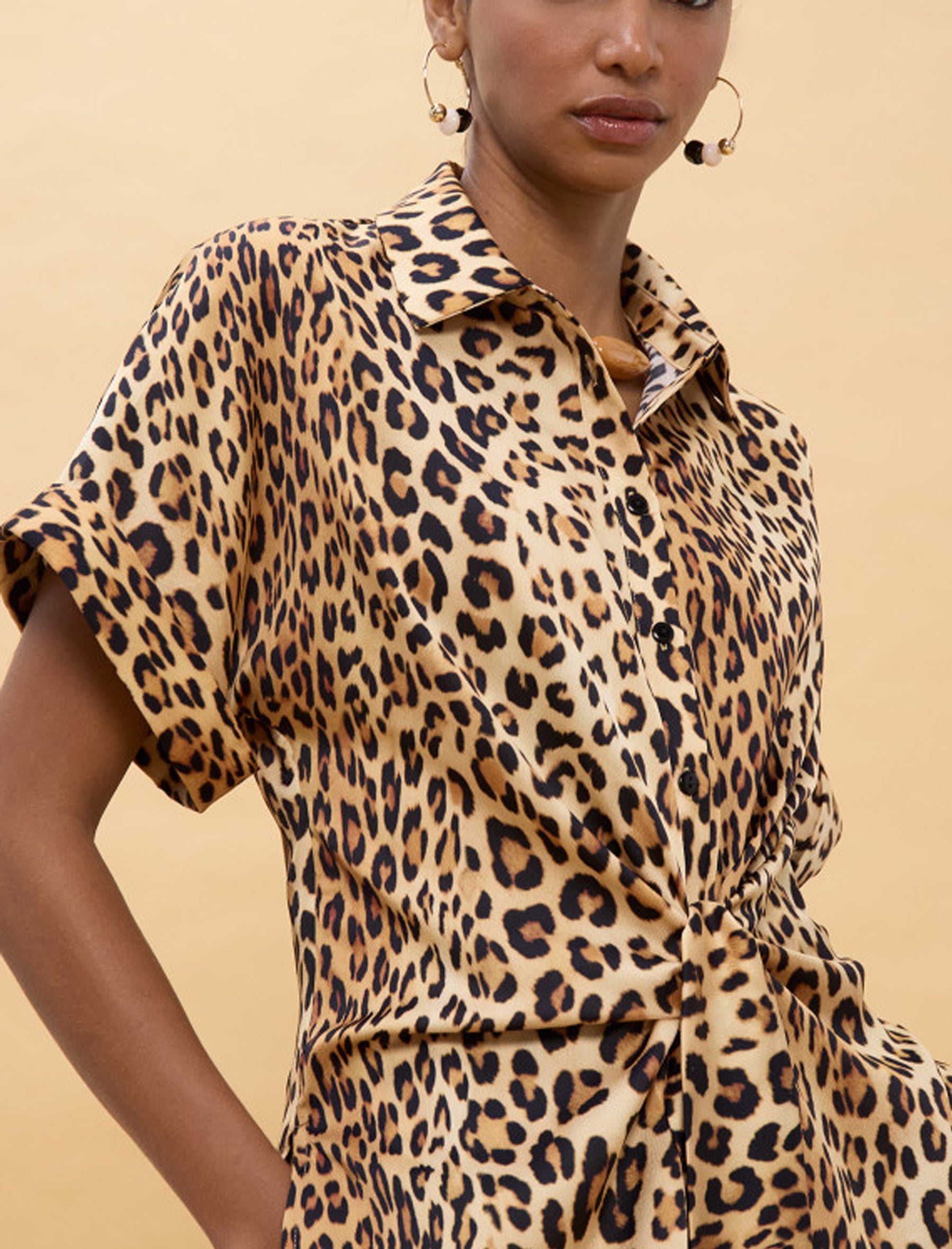 Camicia manica corto nodo stampa animalier Lola Casademunt LS2615007 Marrone-Multi