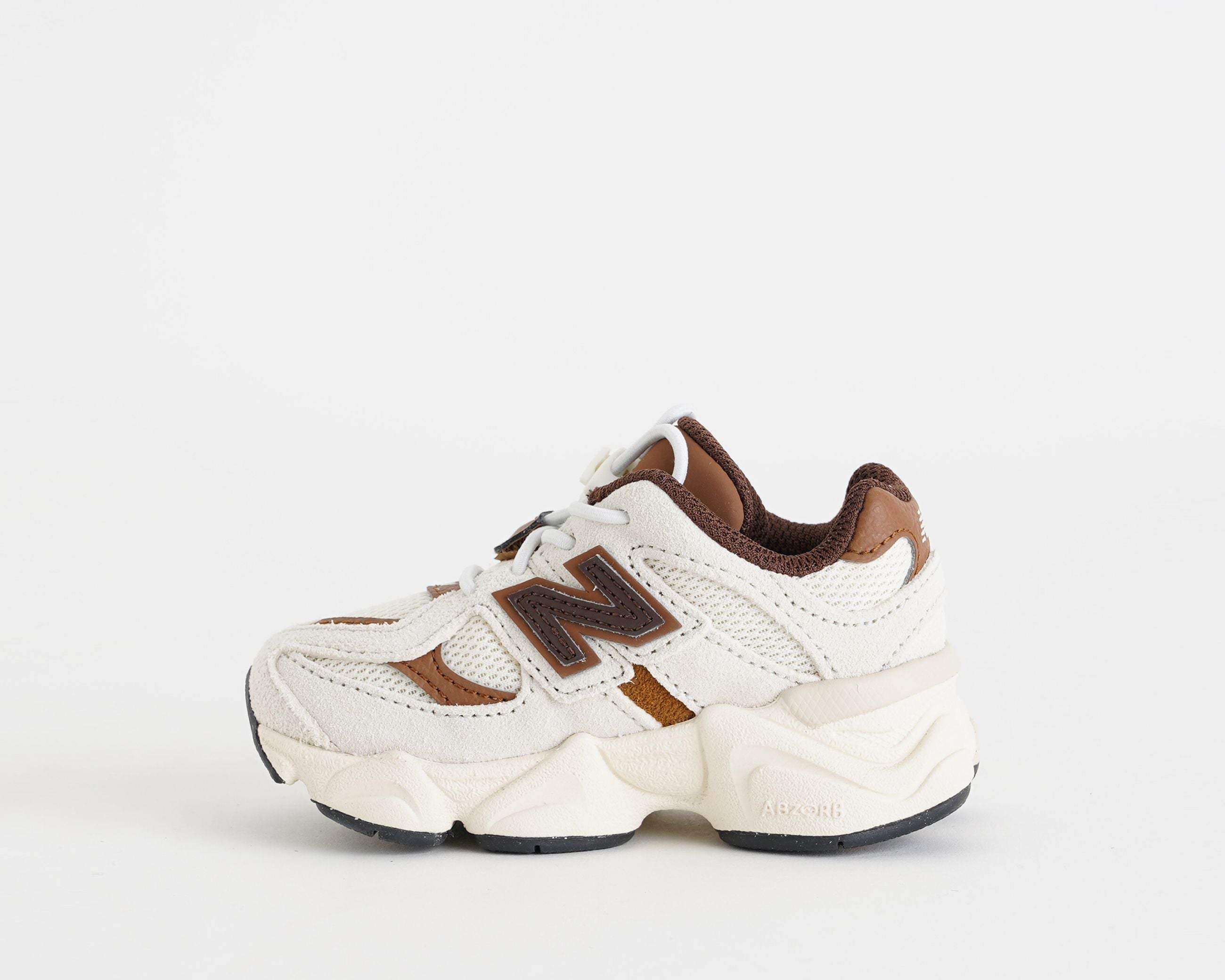 Sneakers New Balance I90602Y4 Breakfast Tea/Angora 