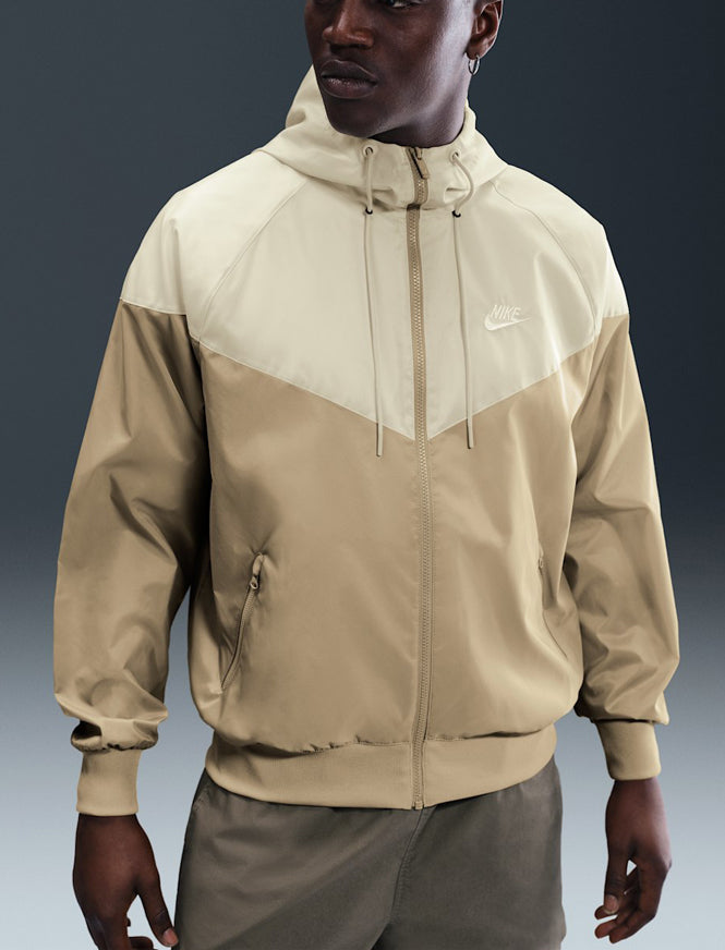 Giacca a vento NIKE Windrunner DA0001-297 Cachi Uomo