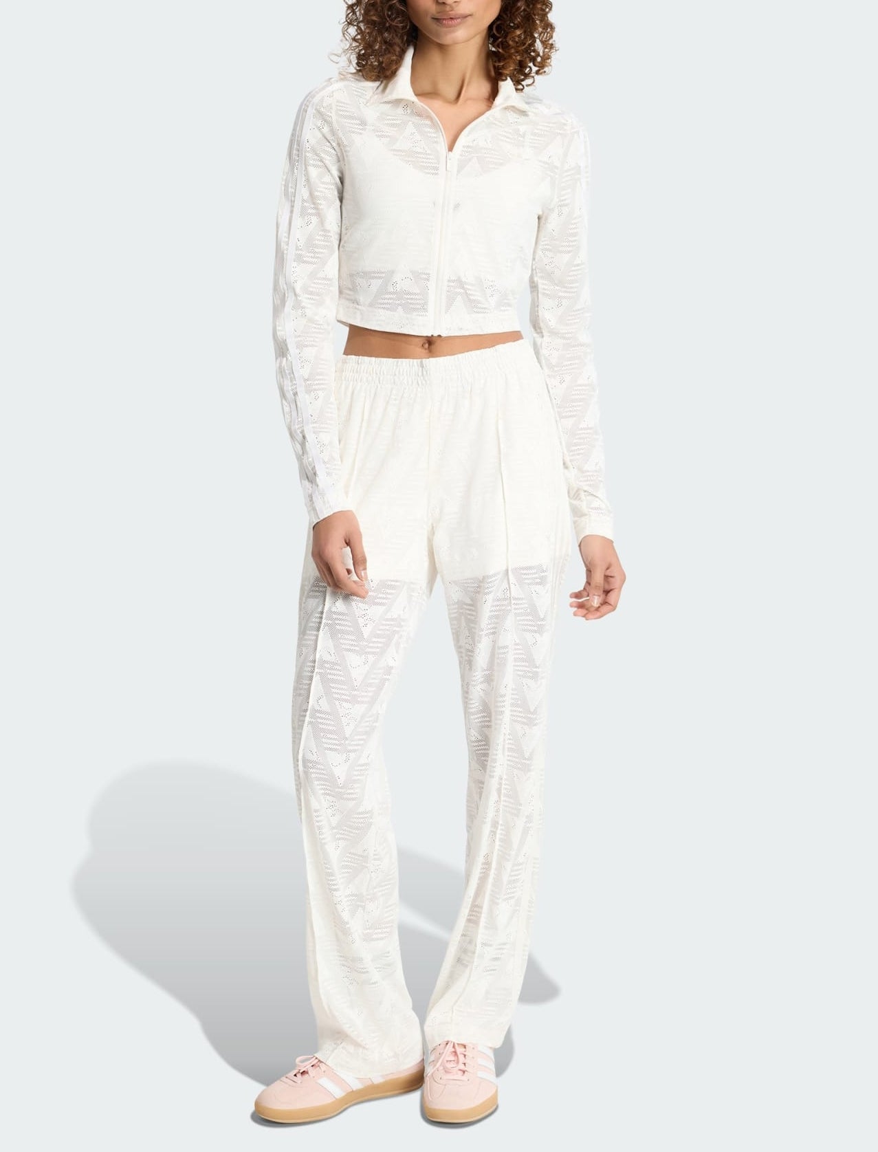 Adidas Firebird KE3451 top da allenamento donna cloud white, pizzo tricot con zip e collo alto, vestibilità aderente