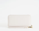 Portafoglio Marc Ellis Alya MF milk da donna in similpelle, 12 slot portacarte e gancio per polso, 10x19x2 cm
