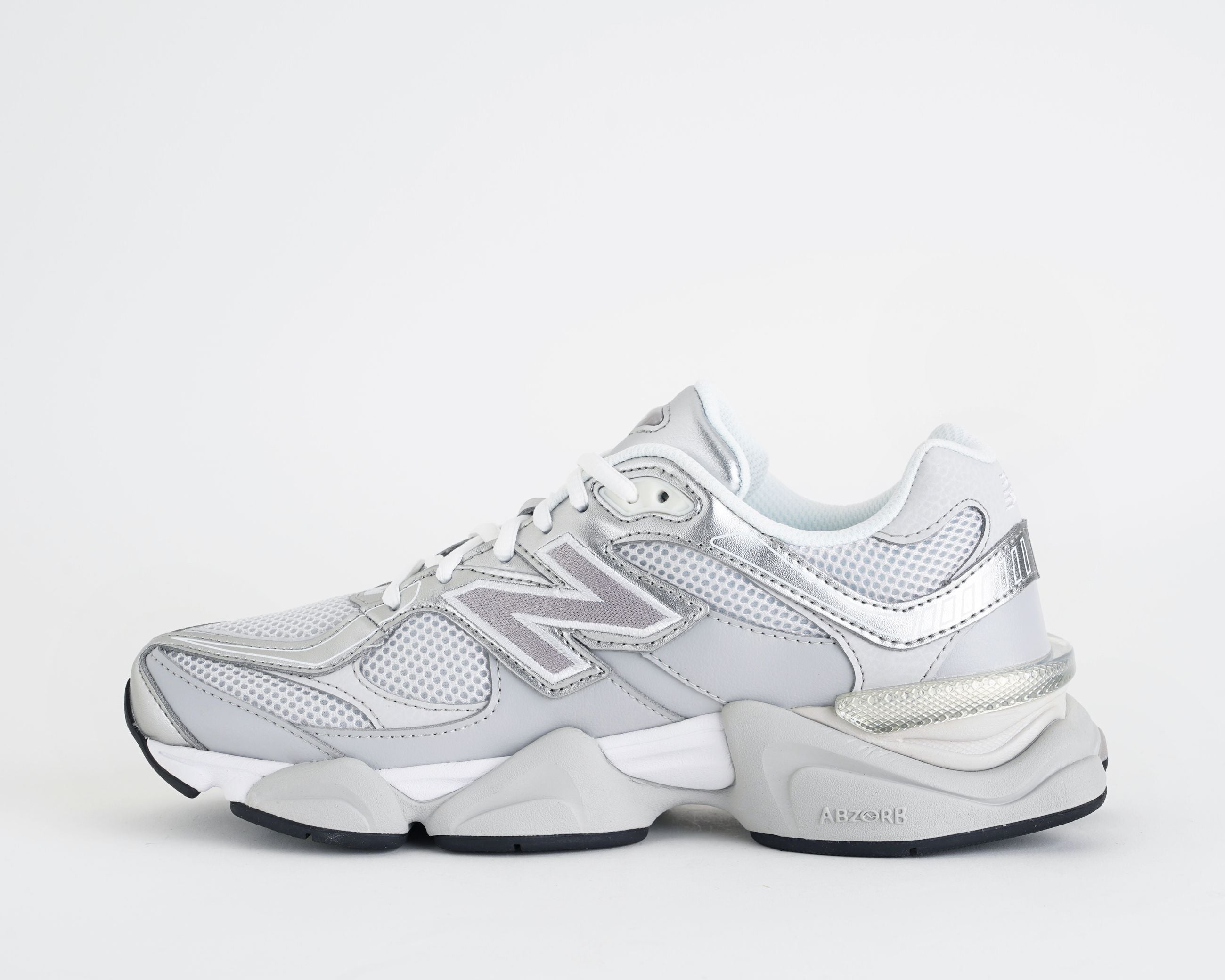 Sneakers New Balance 9060 U90606MU Raincloud/Truffle Salt unisex – NEW BALANCE