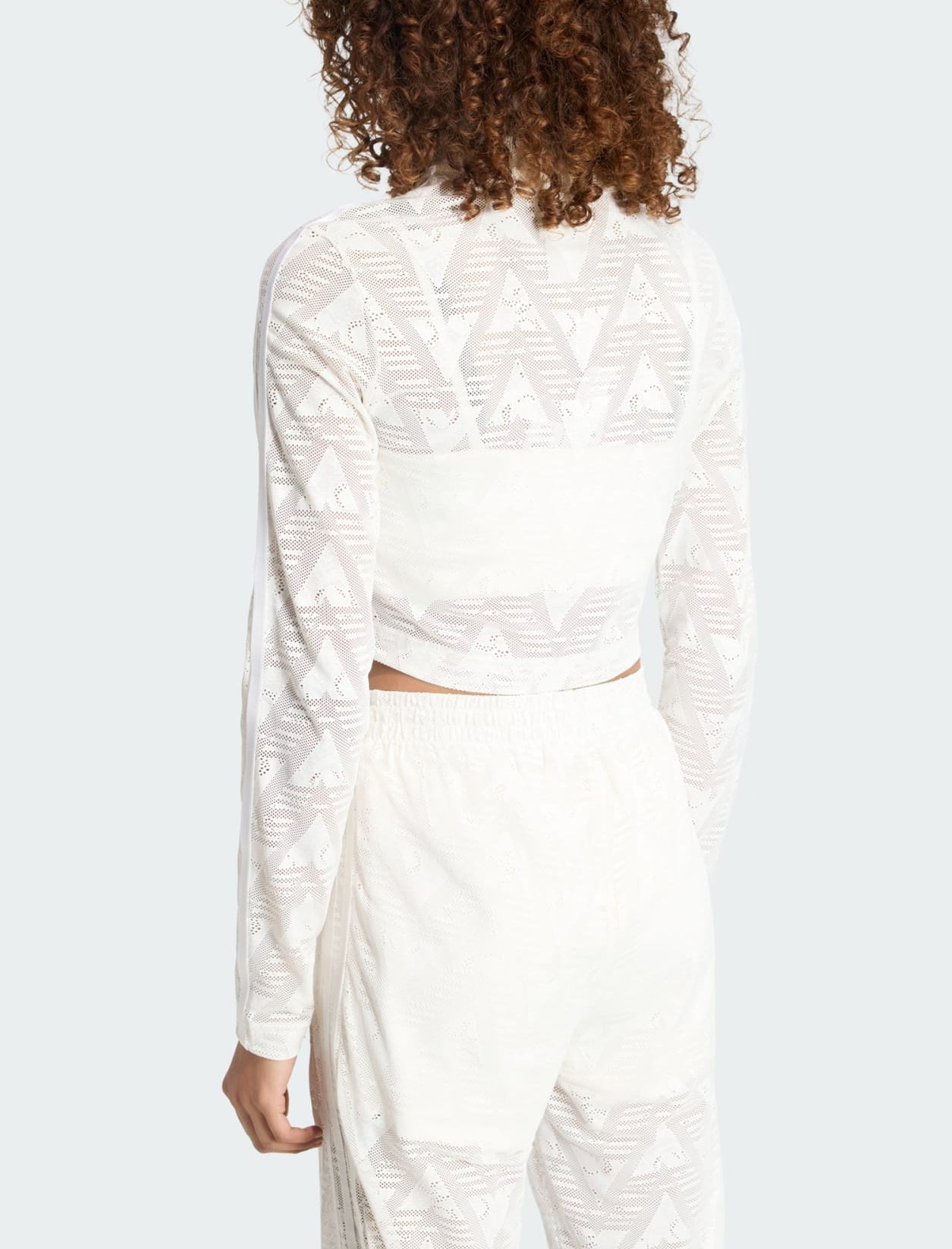 Adidas Firebird KE3451 top da allenamento donna cloud white, pizzo tricot con zip e collo alto, vestibilità aderente