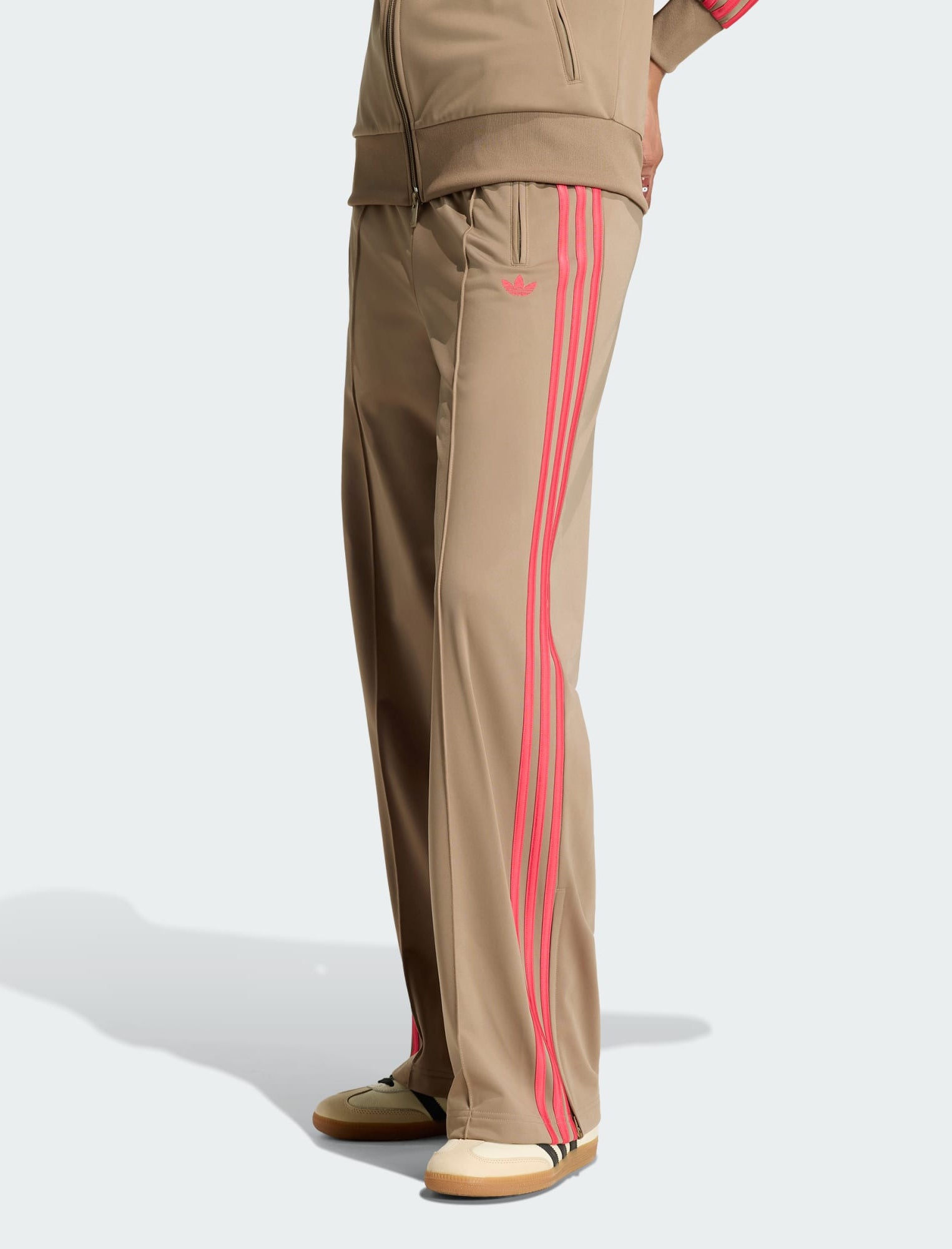 Pantalone Adidas Firebird Loose KV2233 Khaki/Power Pink Donna