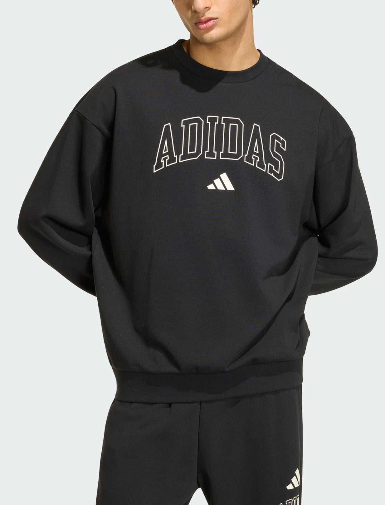 Felpa Adidas Seasonal Essentials Collegiate Crew KF4252 Black/Off White Uomo