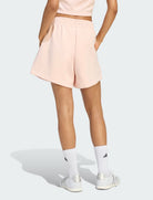 Adidas Shorts KD2103 Blush Pink – shorts donna indossati, vista posteriore