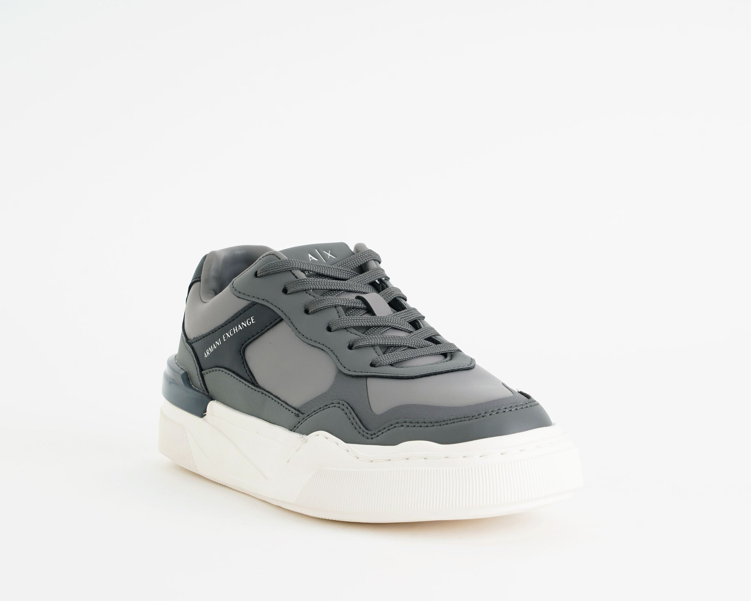 尚 Sneakers Lifestyle Armani Exchange XUX219XV857 Uomo – Manfrellotti