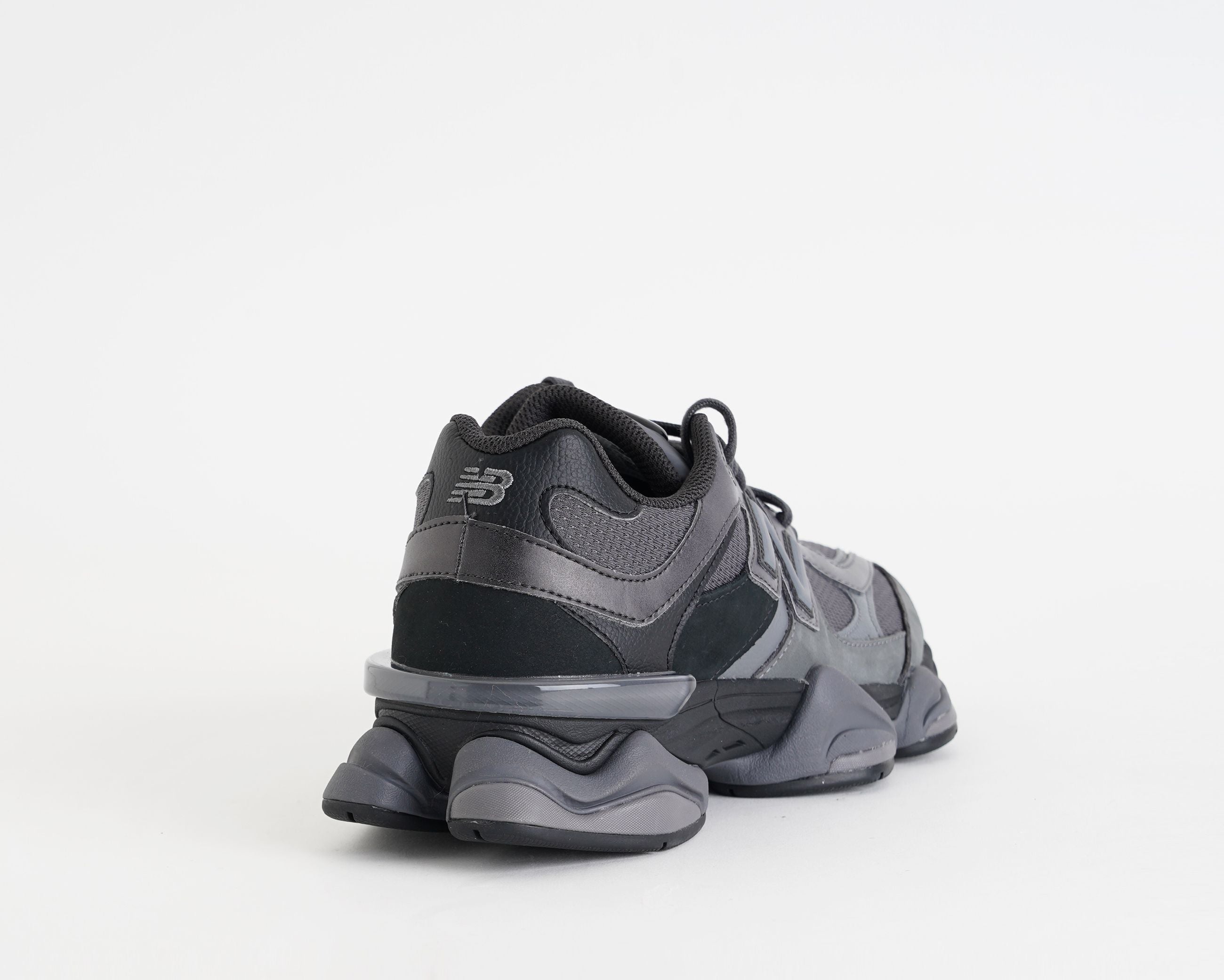 Sneakers New Balance U90603VF Black-Castlerock Unisex 