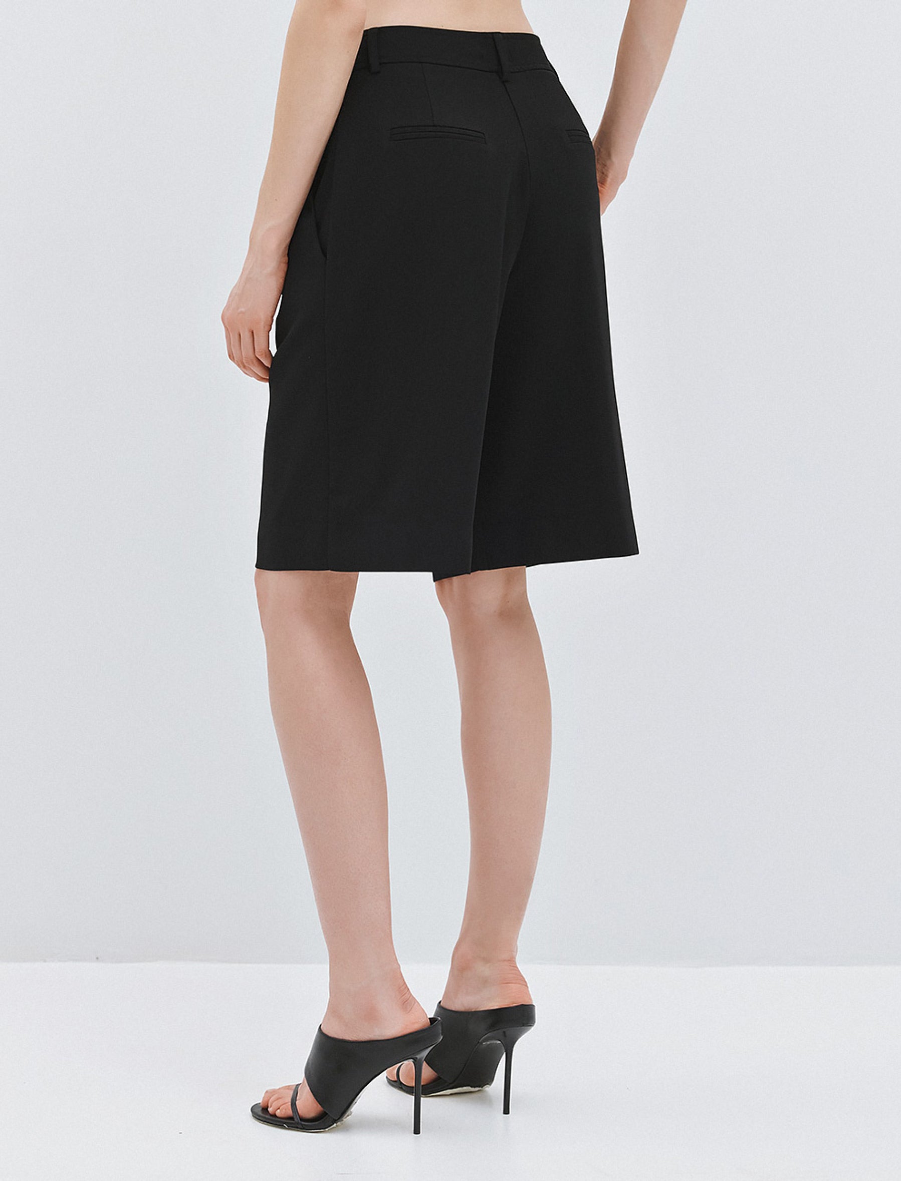 Bermuda con pieghe Access Fashion 63-5115-183 Nero