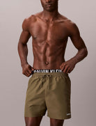 Pantaloncini da bagno Calvin Klein Intense Power LV00N61015-PLI Brush Green Uomo