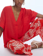 Blusa manica corta con scollo a V Lola Casademunt LS2615092 Rosso 