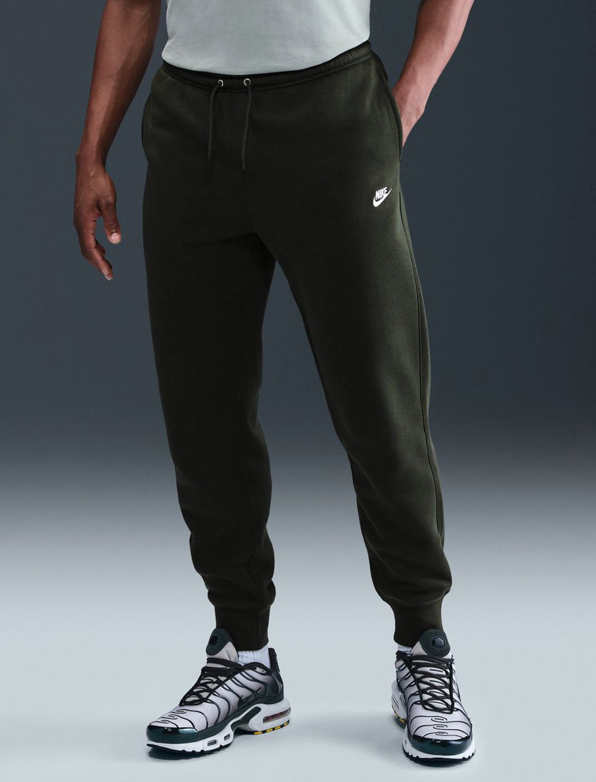 Pantaloni jogger Nike Club FN3787 355 Uomo