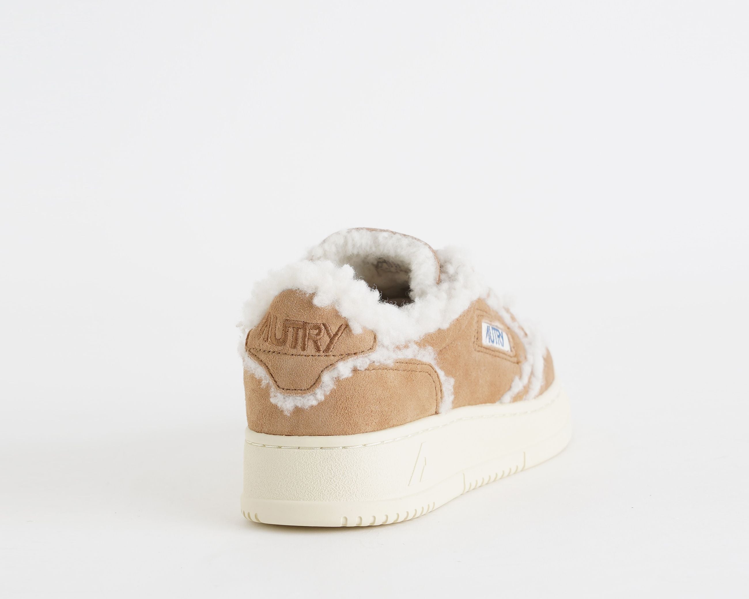 Sneakers Autry Action People AULW GX01 Cognac 