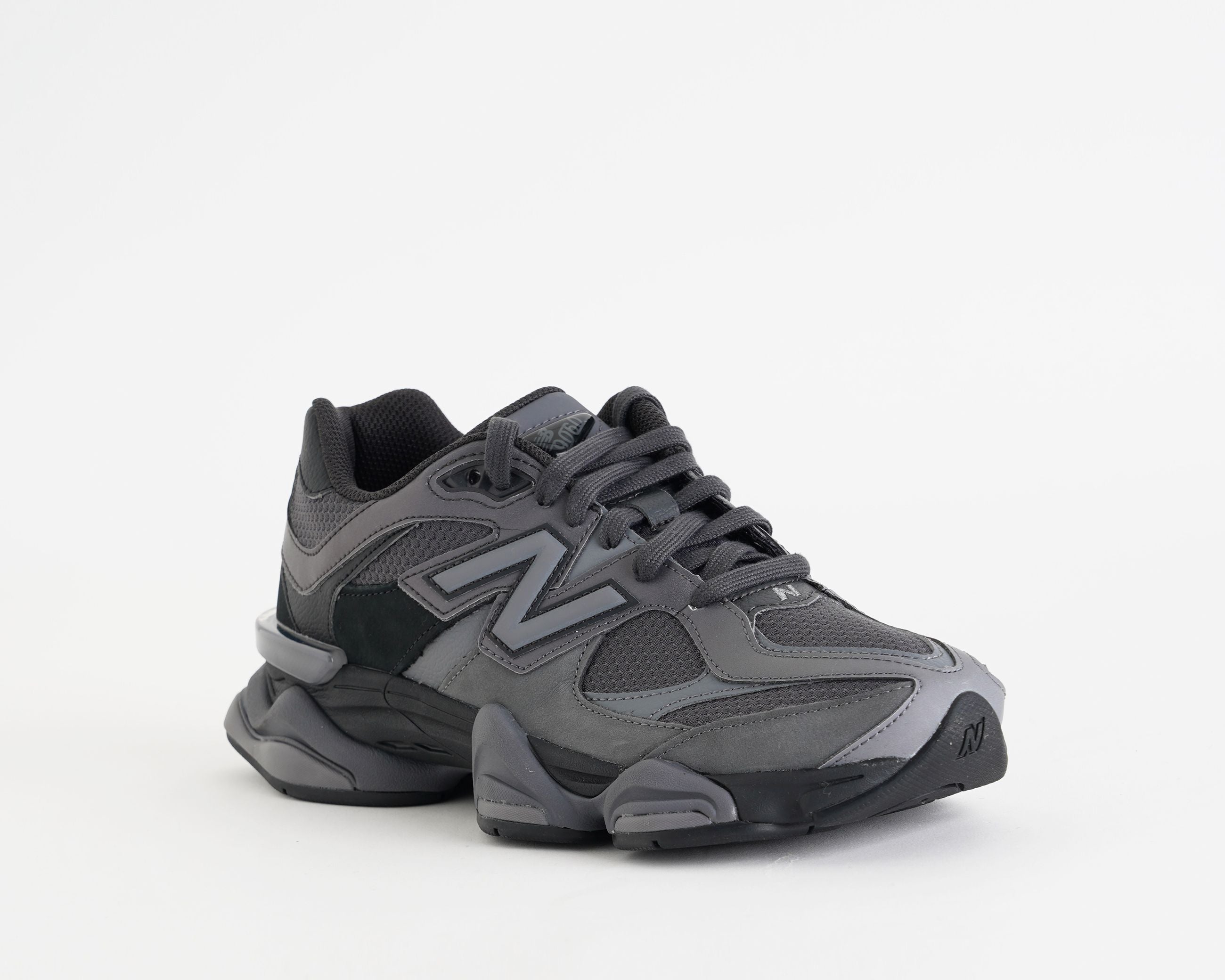 Sneakers New Balance U90603VF Black-Castlerock Unisex 