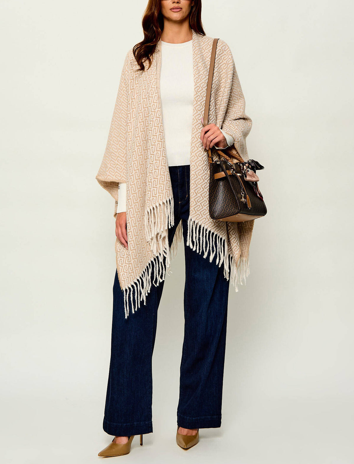 Poncho Liu Jo New Logo Chain 2F6038 T2742 Burro
