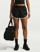 Shorts Nike One Woven IO1290-010 Donna Black/White | Manfrellotti