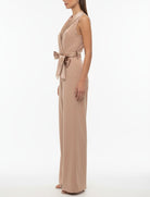 Tuta intera Vicolo TAB0260 donna beige con colletto e cintura in raso