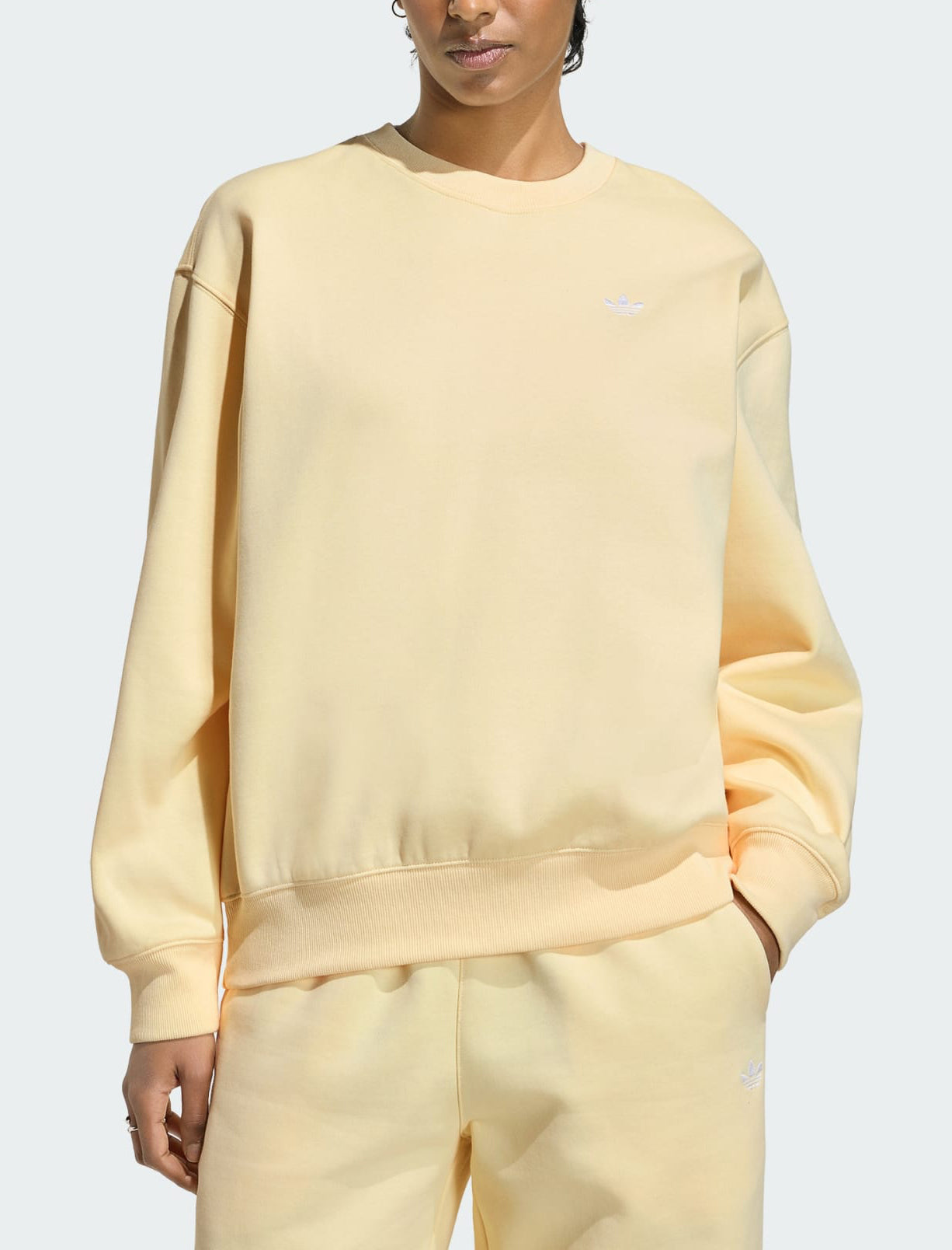 Felpa girocollo Adidas Essentials KT2277 Vaniglia Donna
