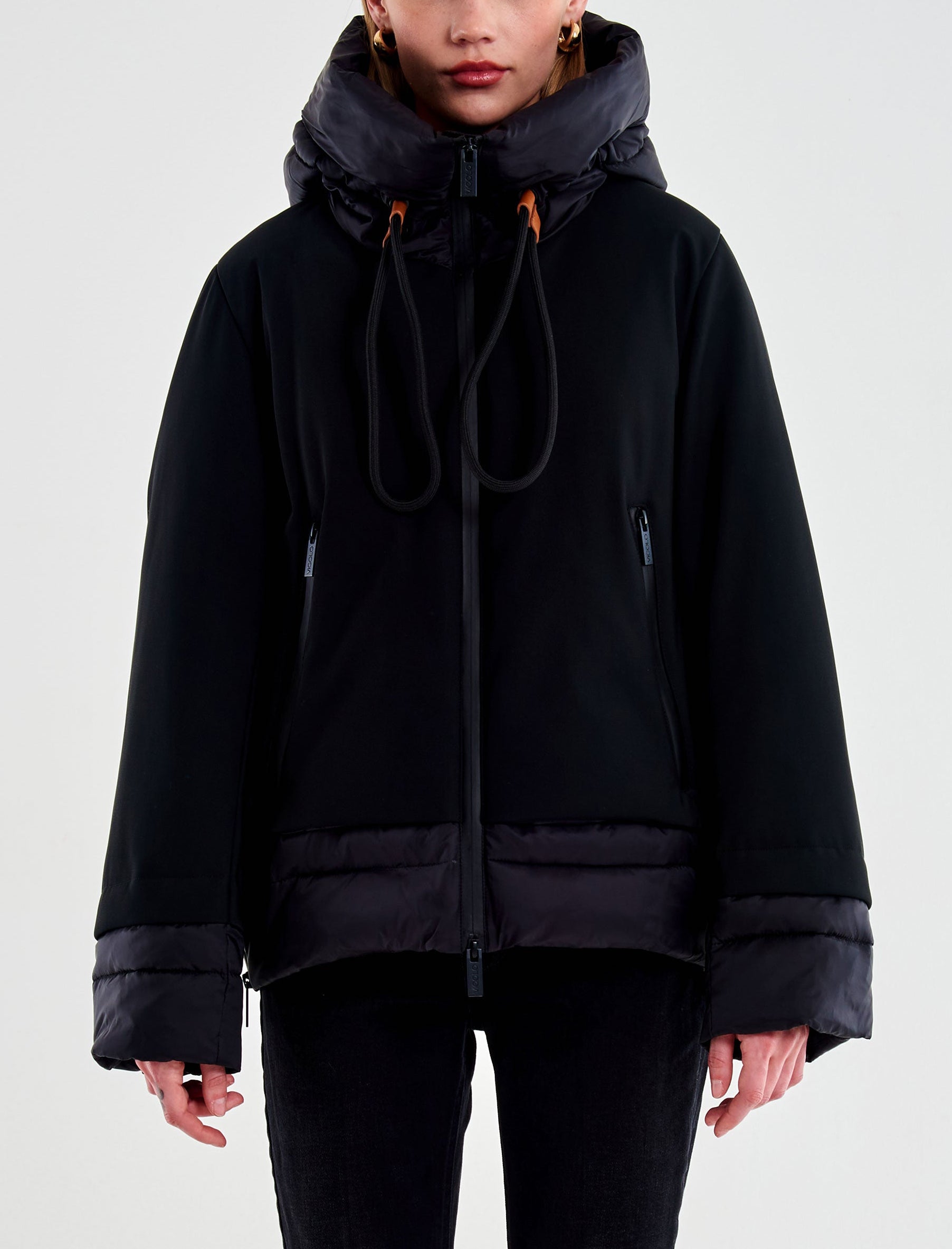 Piumino VICOLO TF0096 Nero Donna