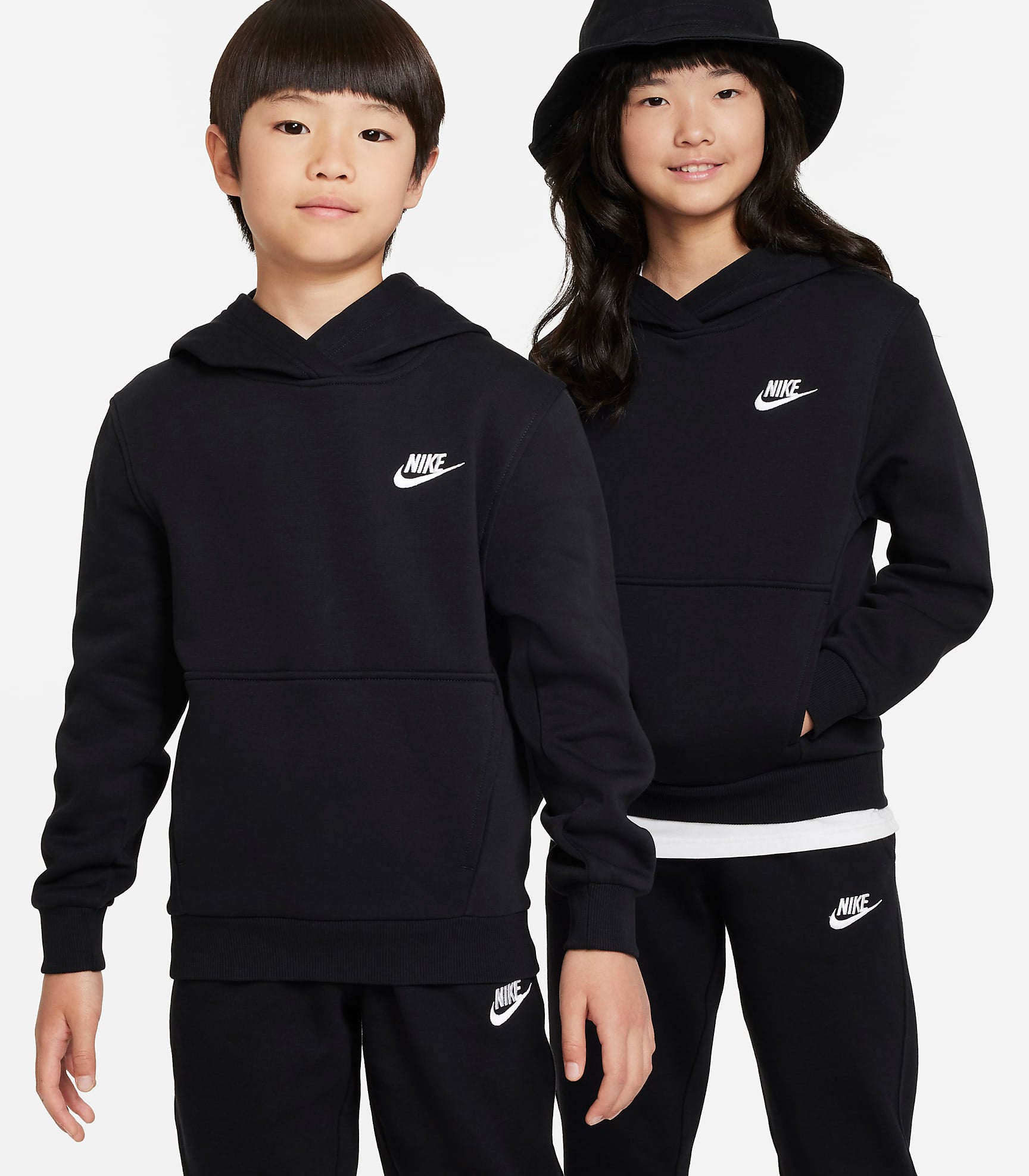 Felpa con cappuccio Nike Sportswear Club Fleece FD3000-010 nero Unisex bambino