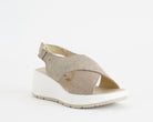 Sandalo con zeppa IGI&CO 1163411 champagne da donna, tomaia in pelle e cinturino con strappo, zeppa 50
